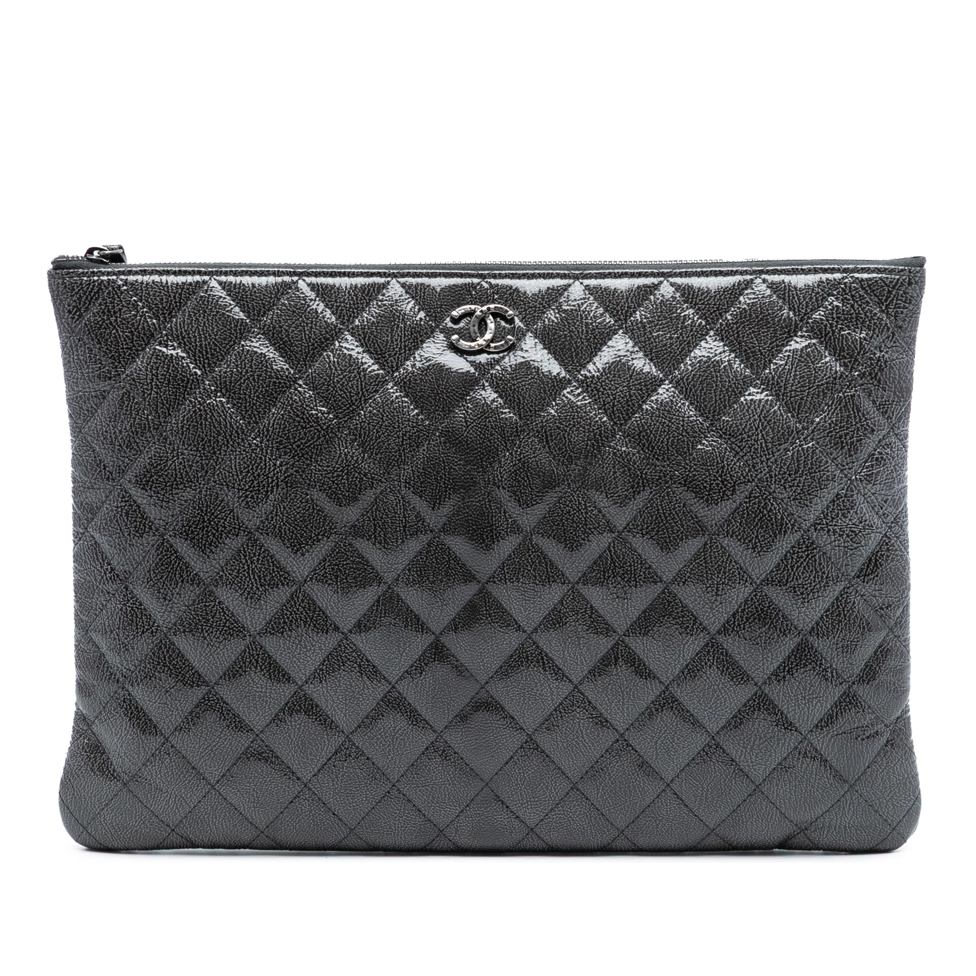 O Case Clutch Quilted Caviar Large