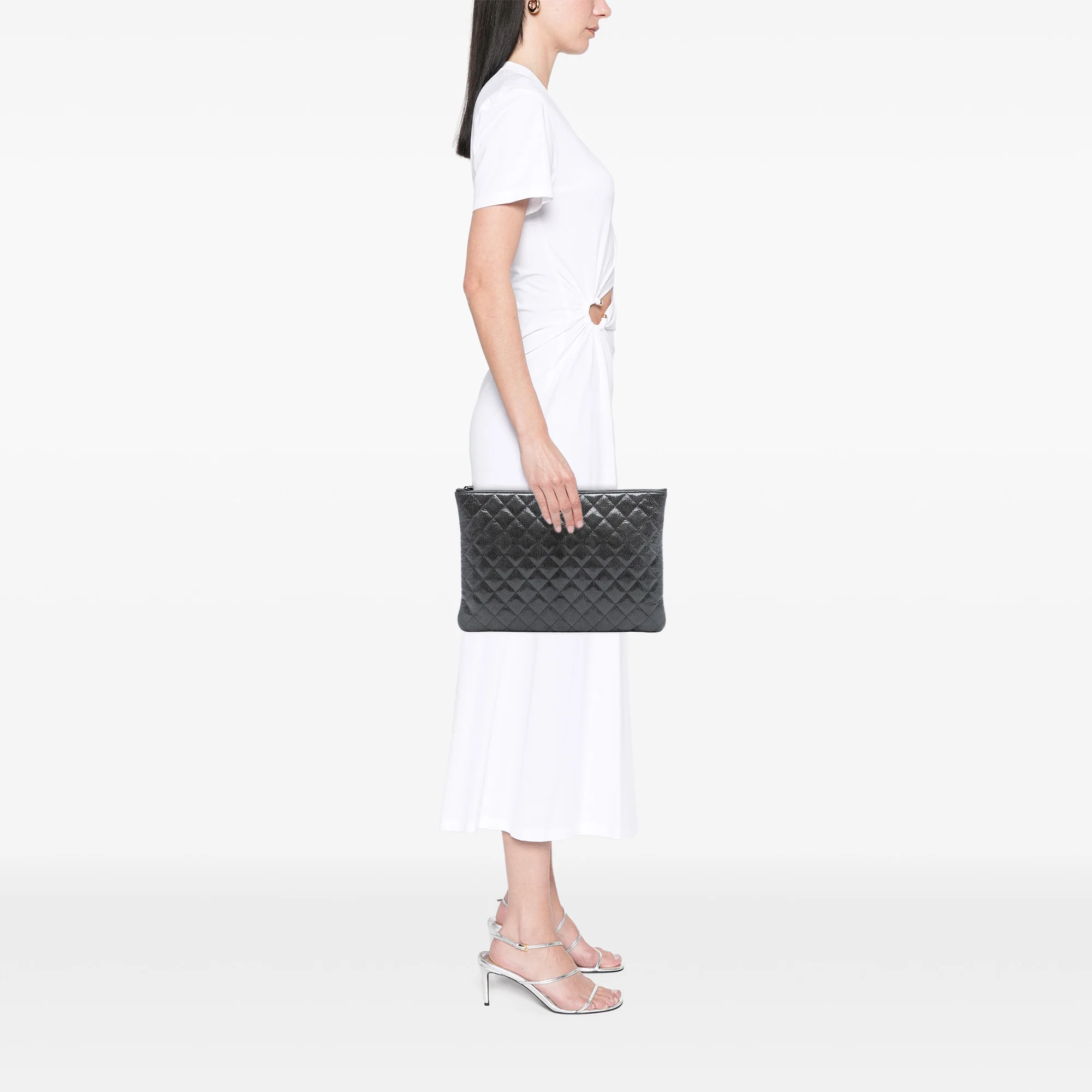 O Case Clutch Quilted Caviar Large - Image 7