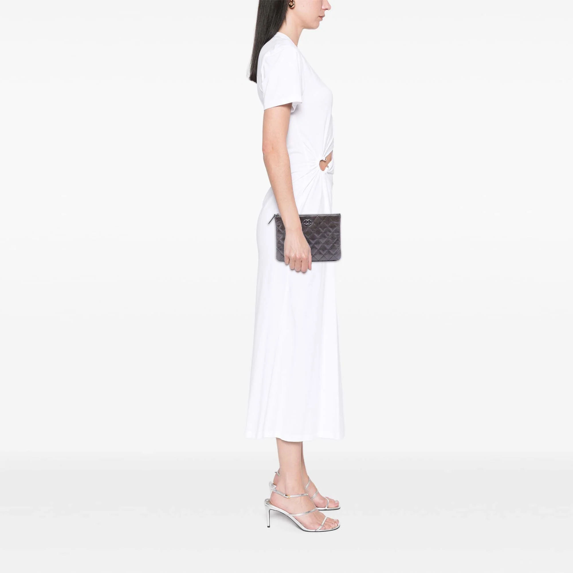 O Case Clutch Quilted Caviar Small - Image 6