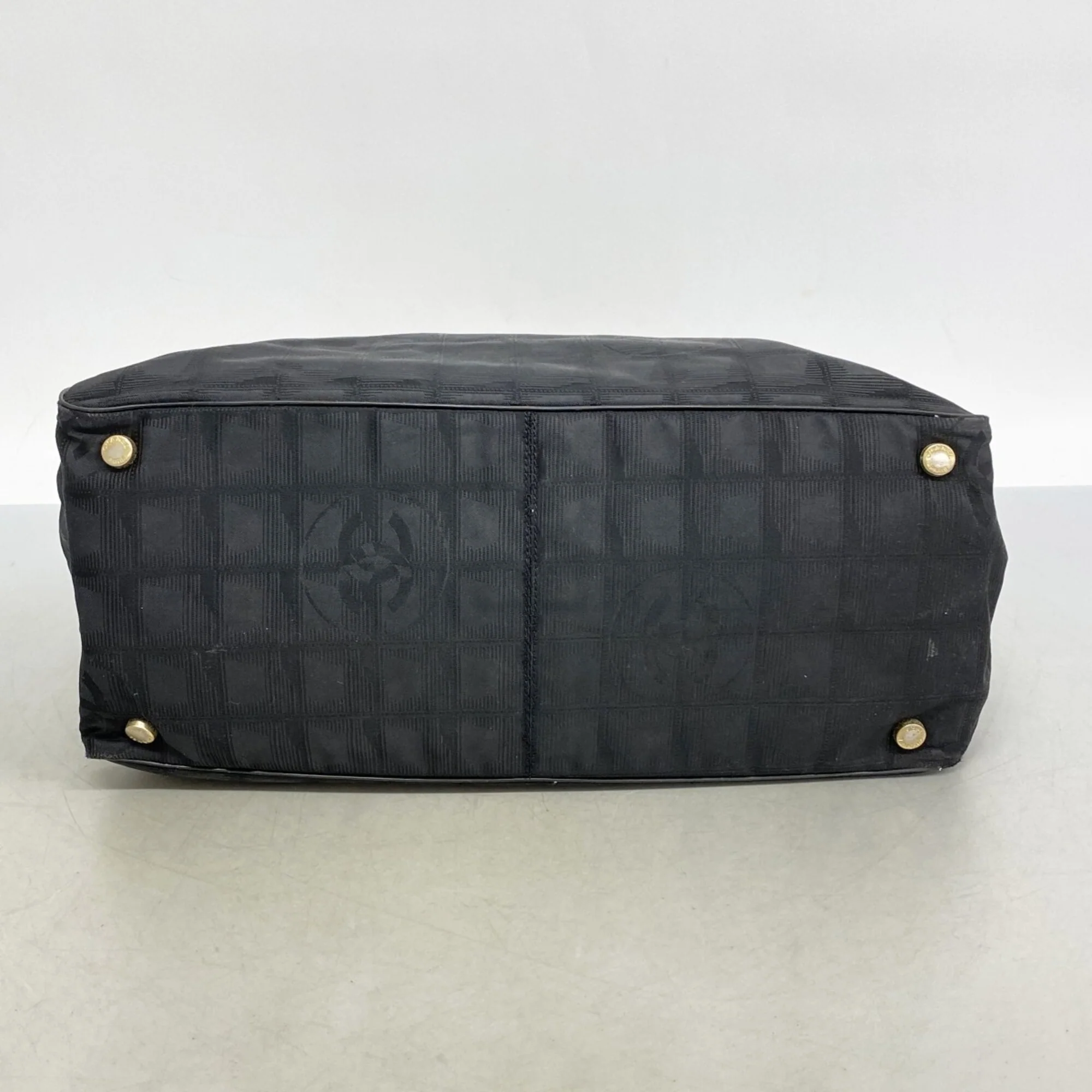 Travel Line Tote Nylon Medium - Image 3