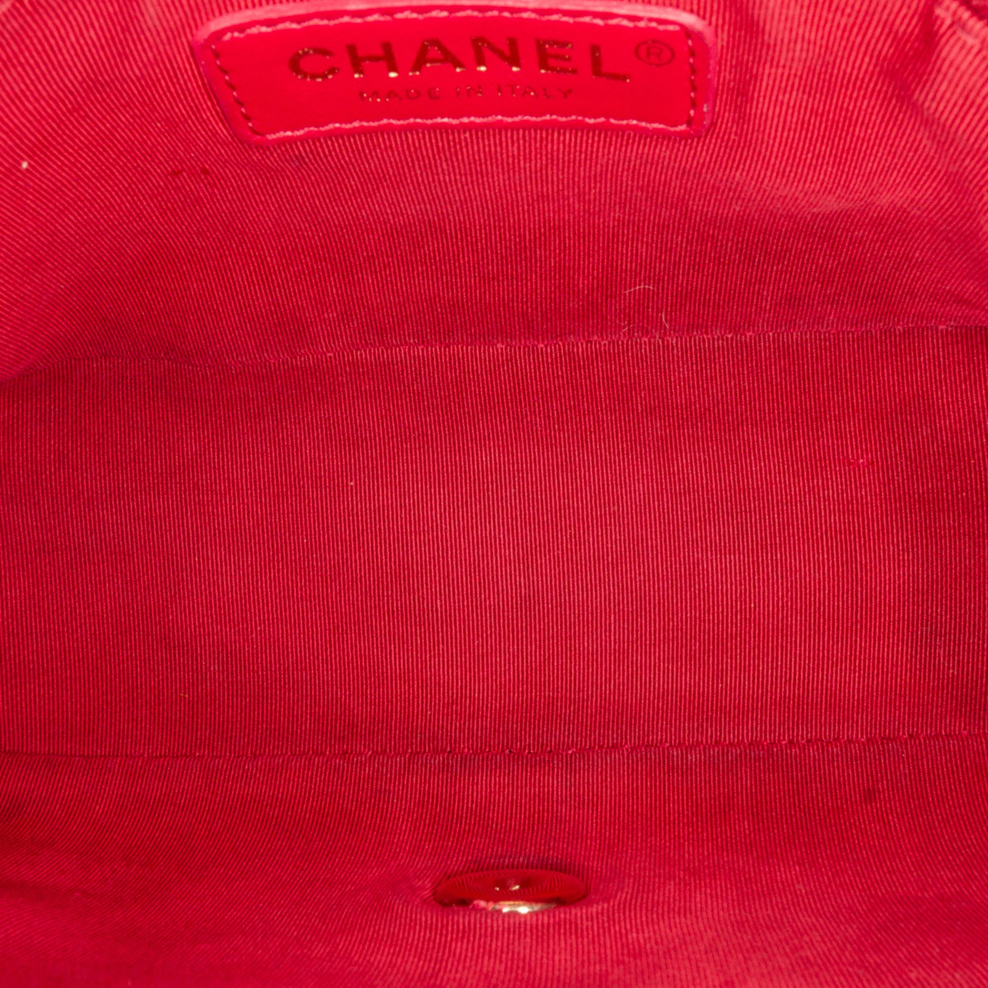 Twist Chain Enamel CC Flap Bag Quilted Lambskin Medium - Image 6