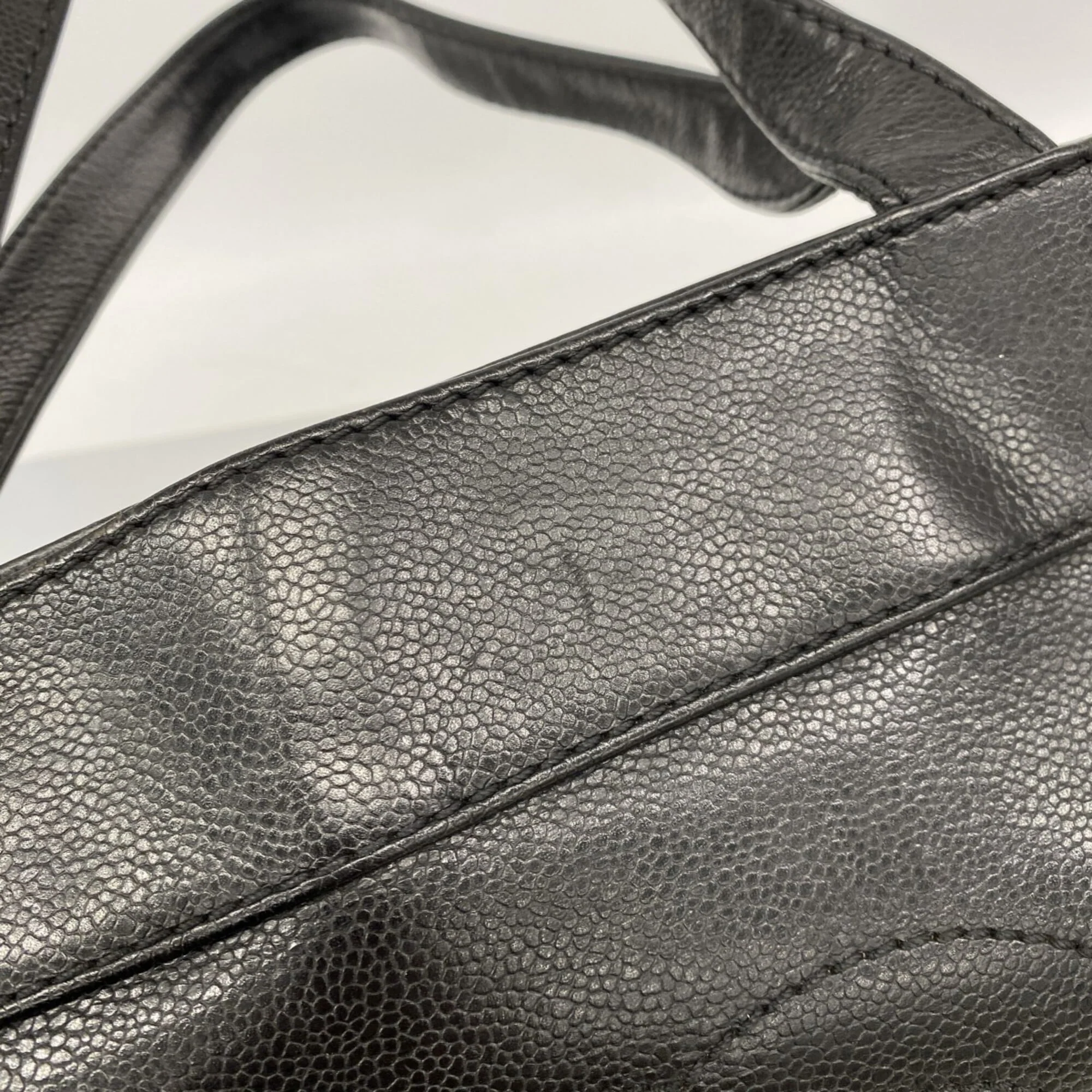 Vintage CC Open Tote Caviar Large - Image 9