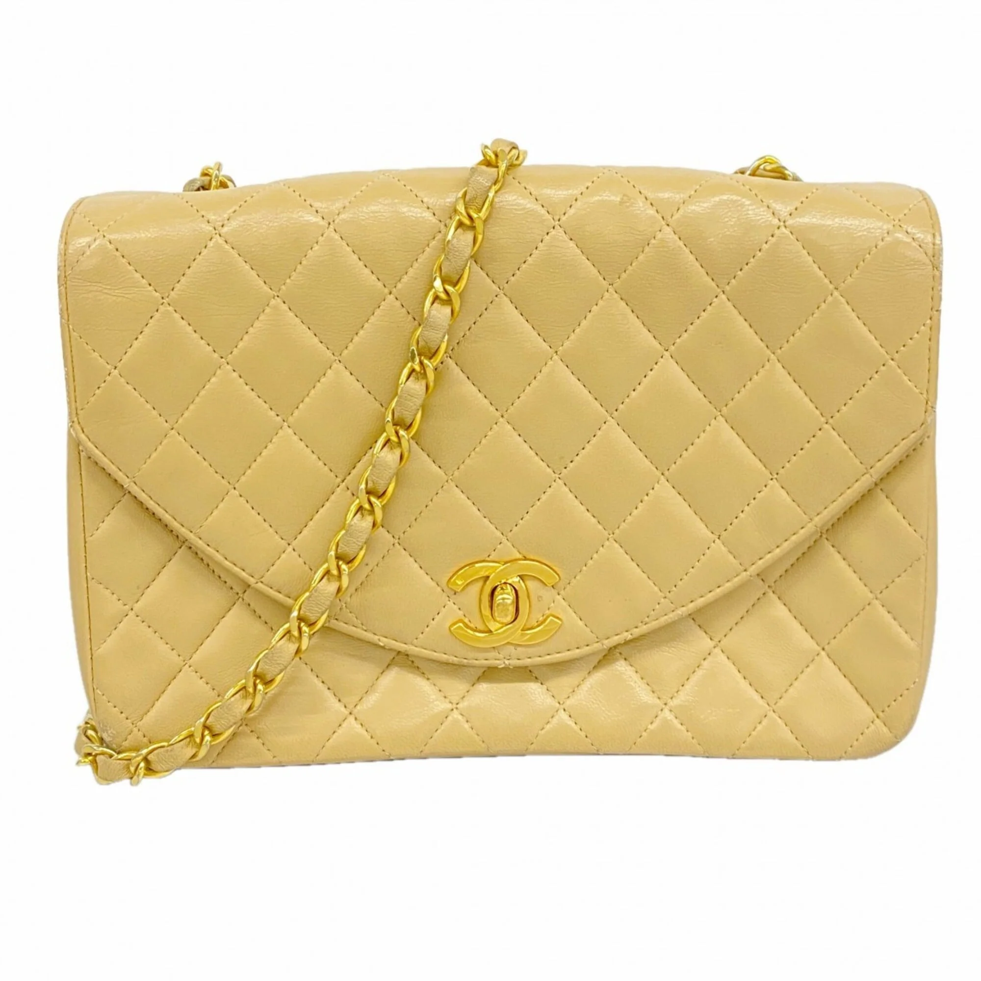 Vintage Round Flap Bag Quilted Lambskin Medium