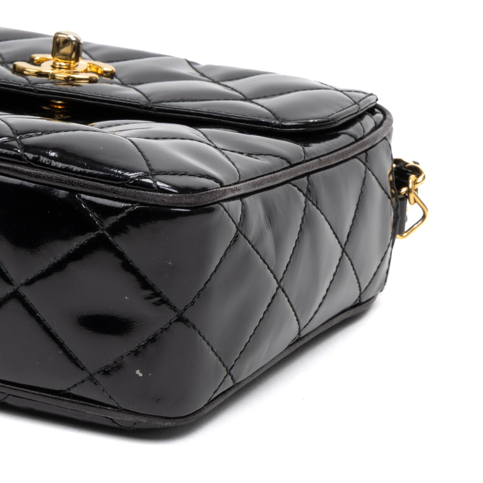 Vintage Square Front Pocket Camera Bag Quilted Patent Small - Image 8