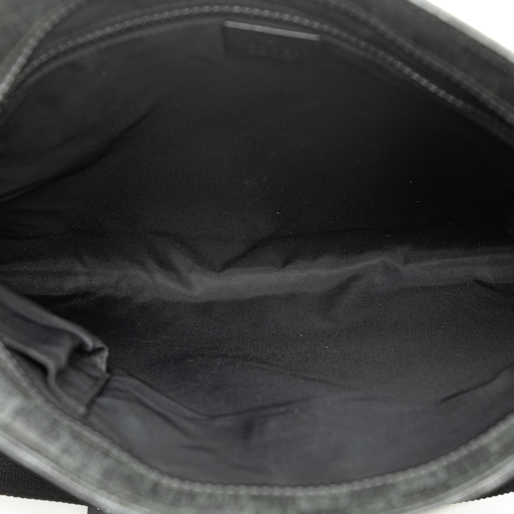 Flat Messenger Bag GG Coated Canvas Large - Image 4