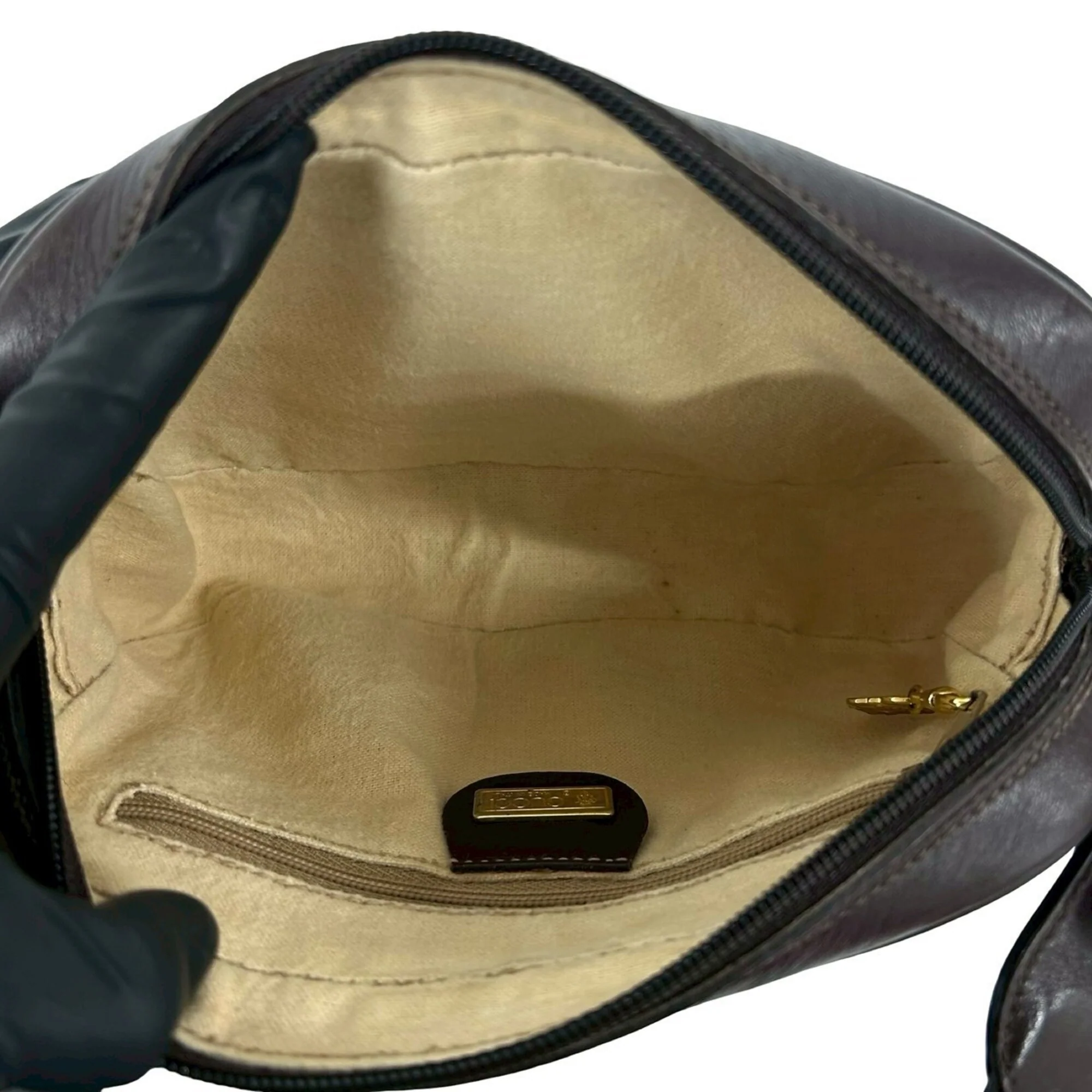 GG Marmont Shoulder Bag Leather Small - Image 9