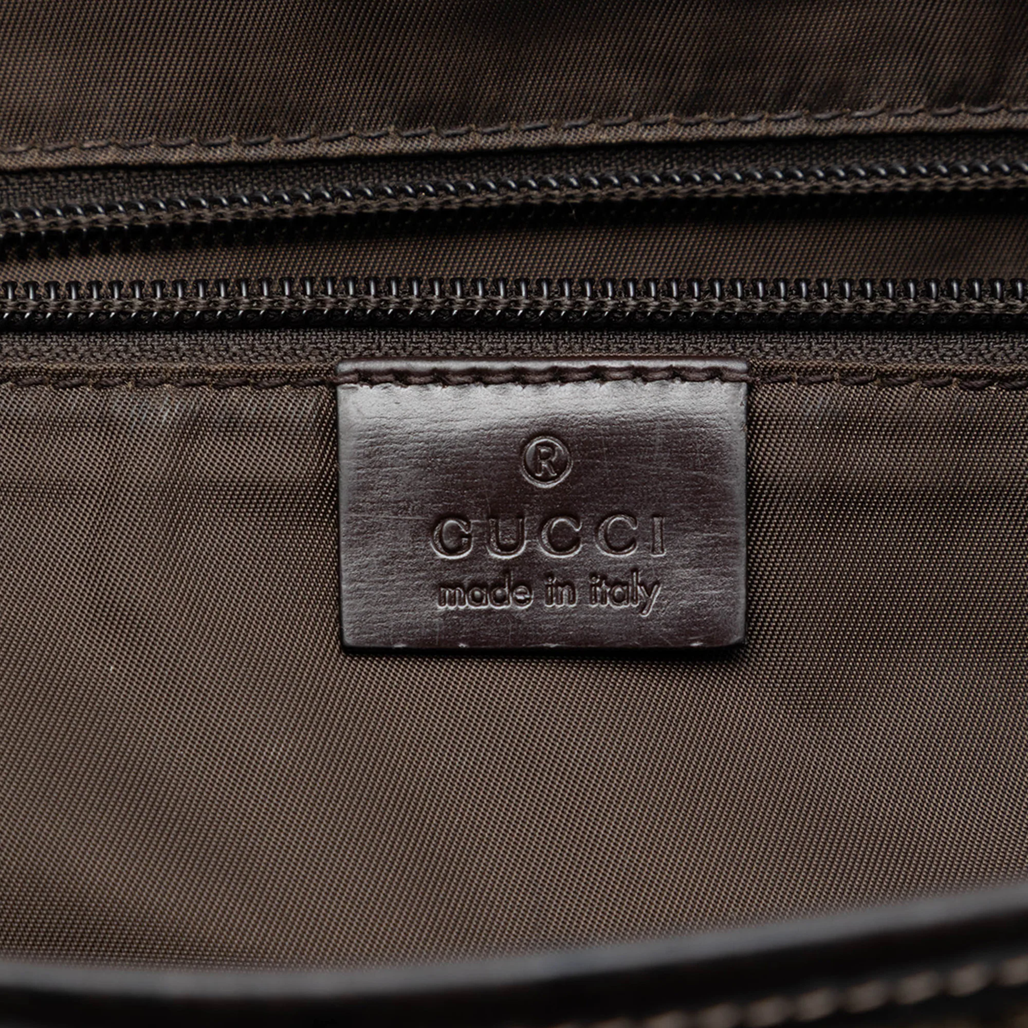 Interlocking G Messenger Bag GG Coated Canvas Large - Image 5