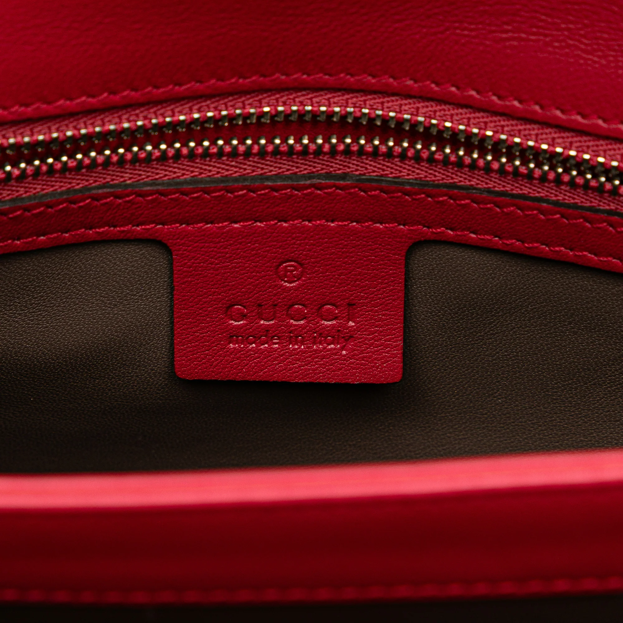 Interlocking Shoulder Bag Patent Medium - Image 5