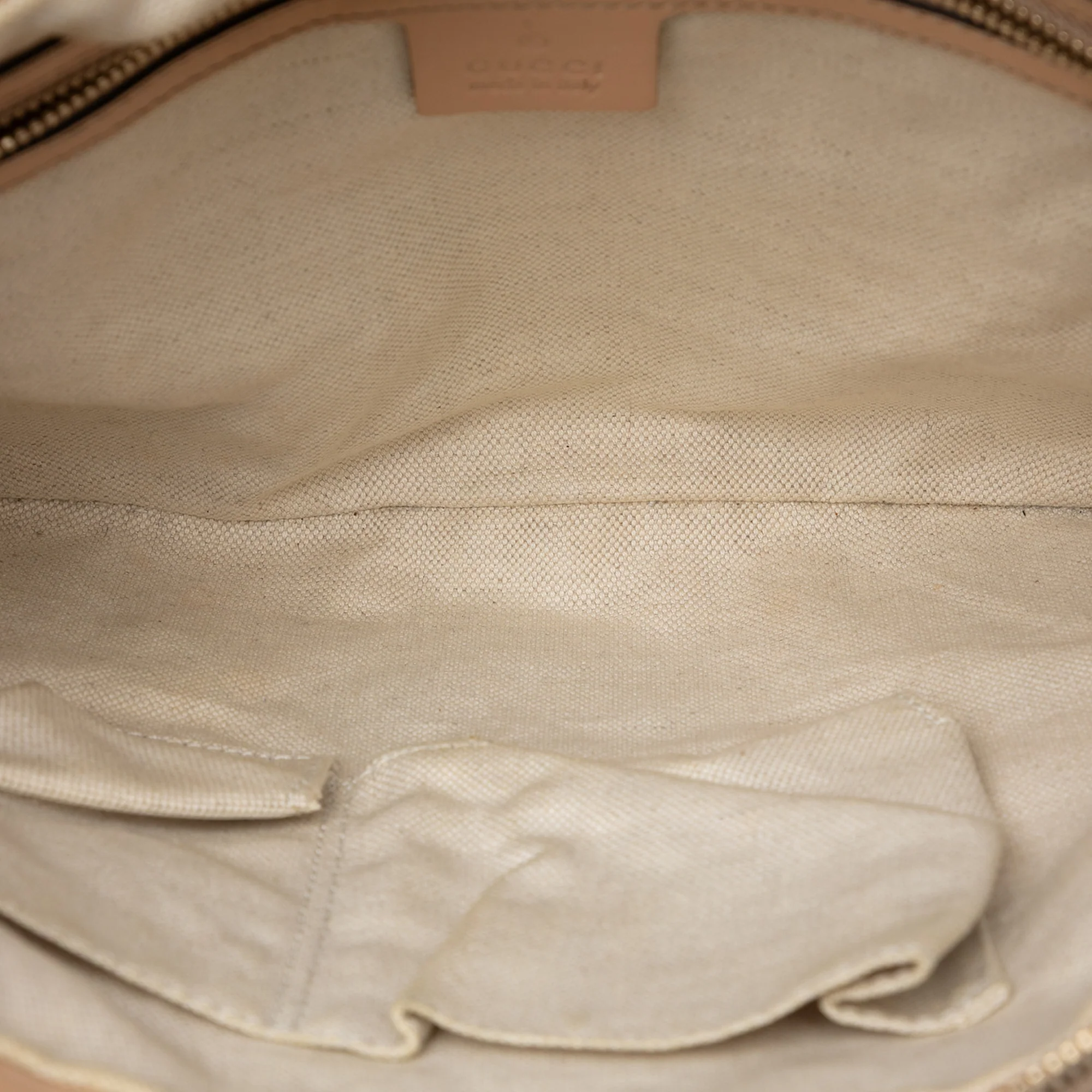 Lovely Heart Interlocking G Crossbody Bag GG Canvas with Leather - Image 4