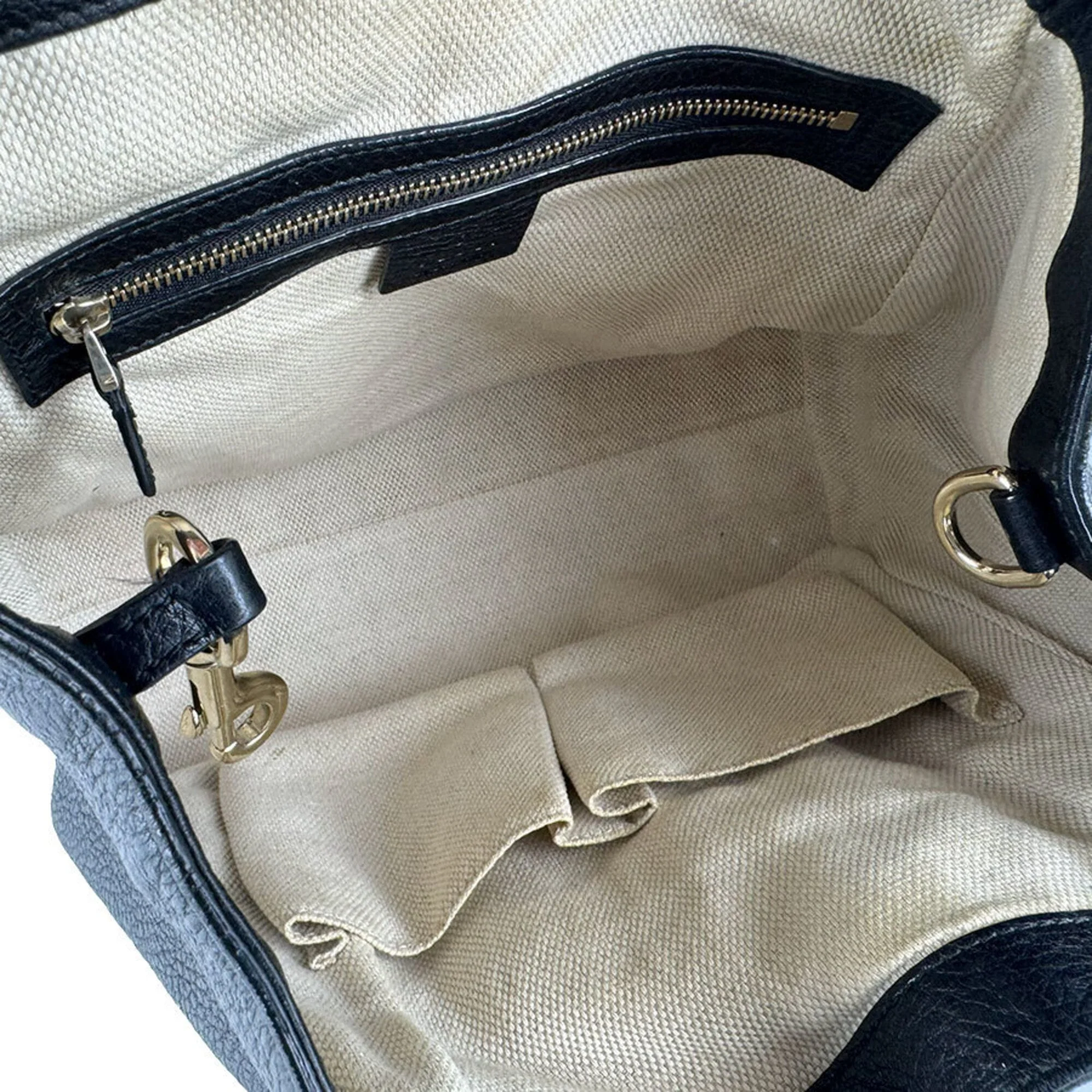 Soho Convertible Shoulder Bag Leather Small - Image 5