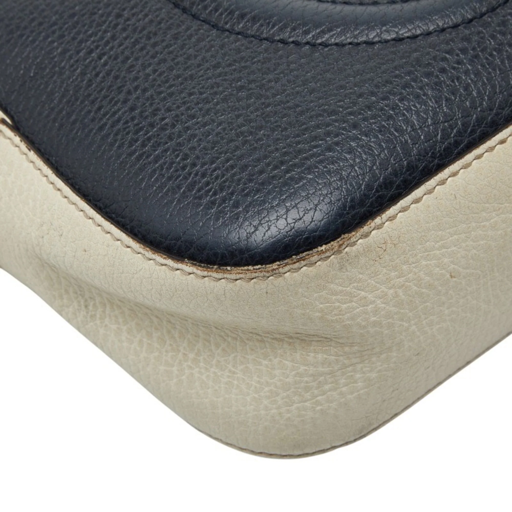 Soho Disco Crossbody Bag Leather Small - Image 5