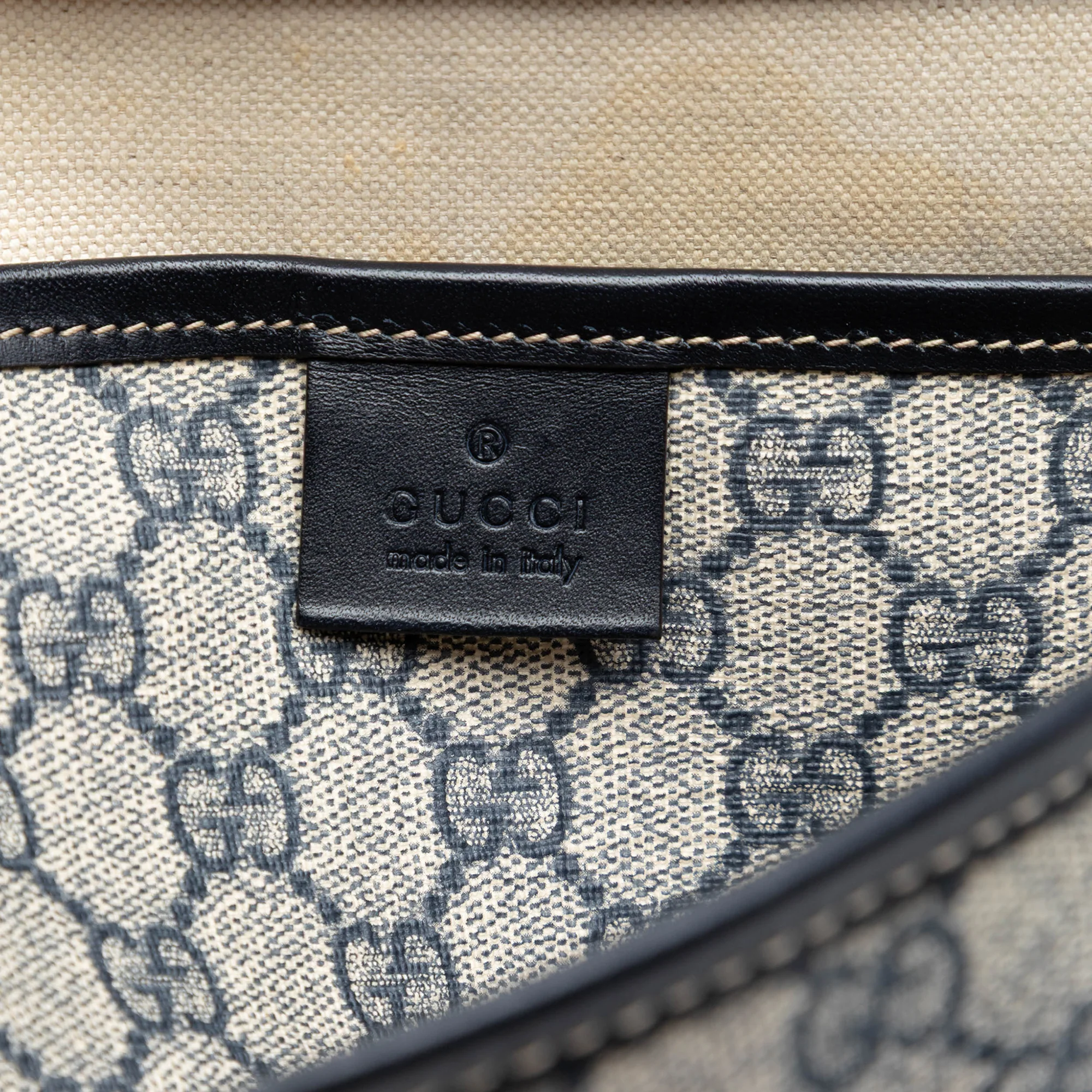 Web Loop Messenger GG Coated Canvas Large - Image 5