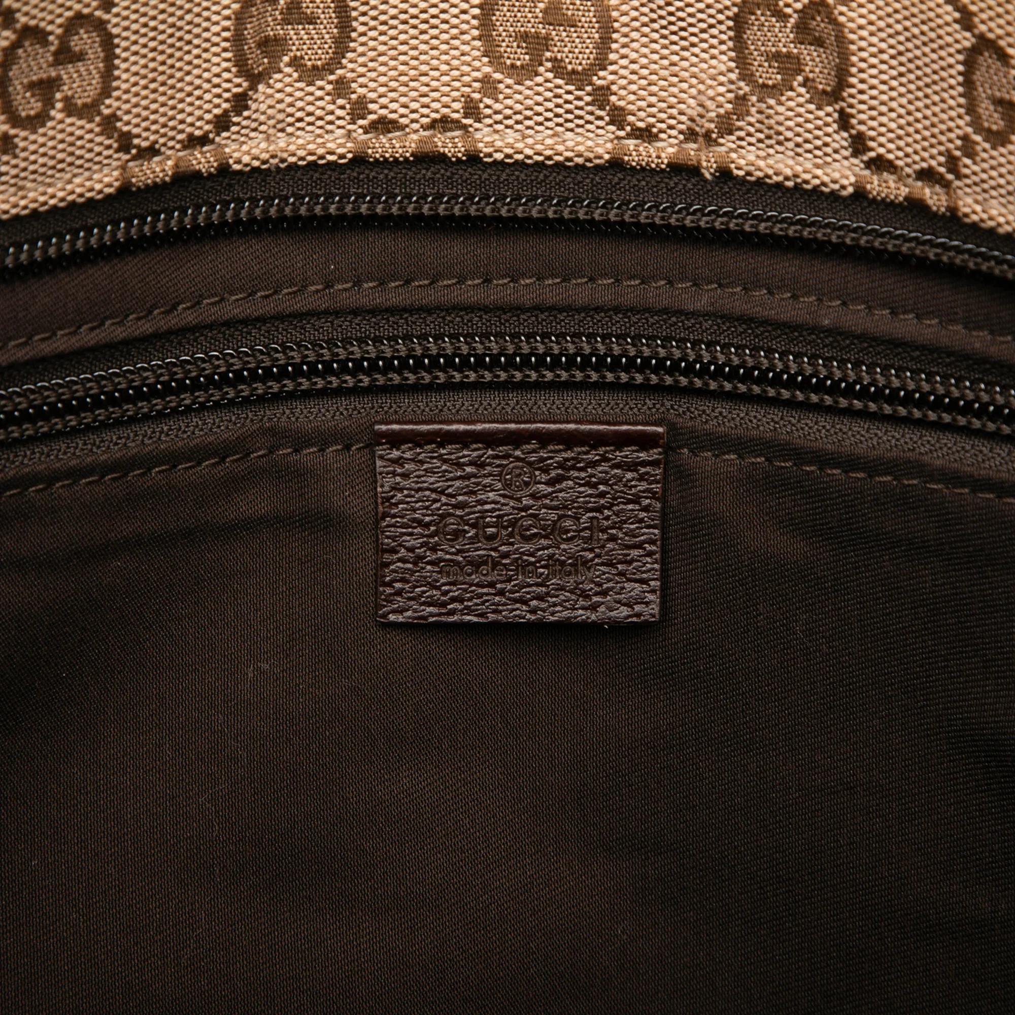 Web Strap Zip Messenger Bag GG Canvas Medium - Image 5