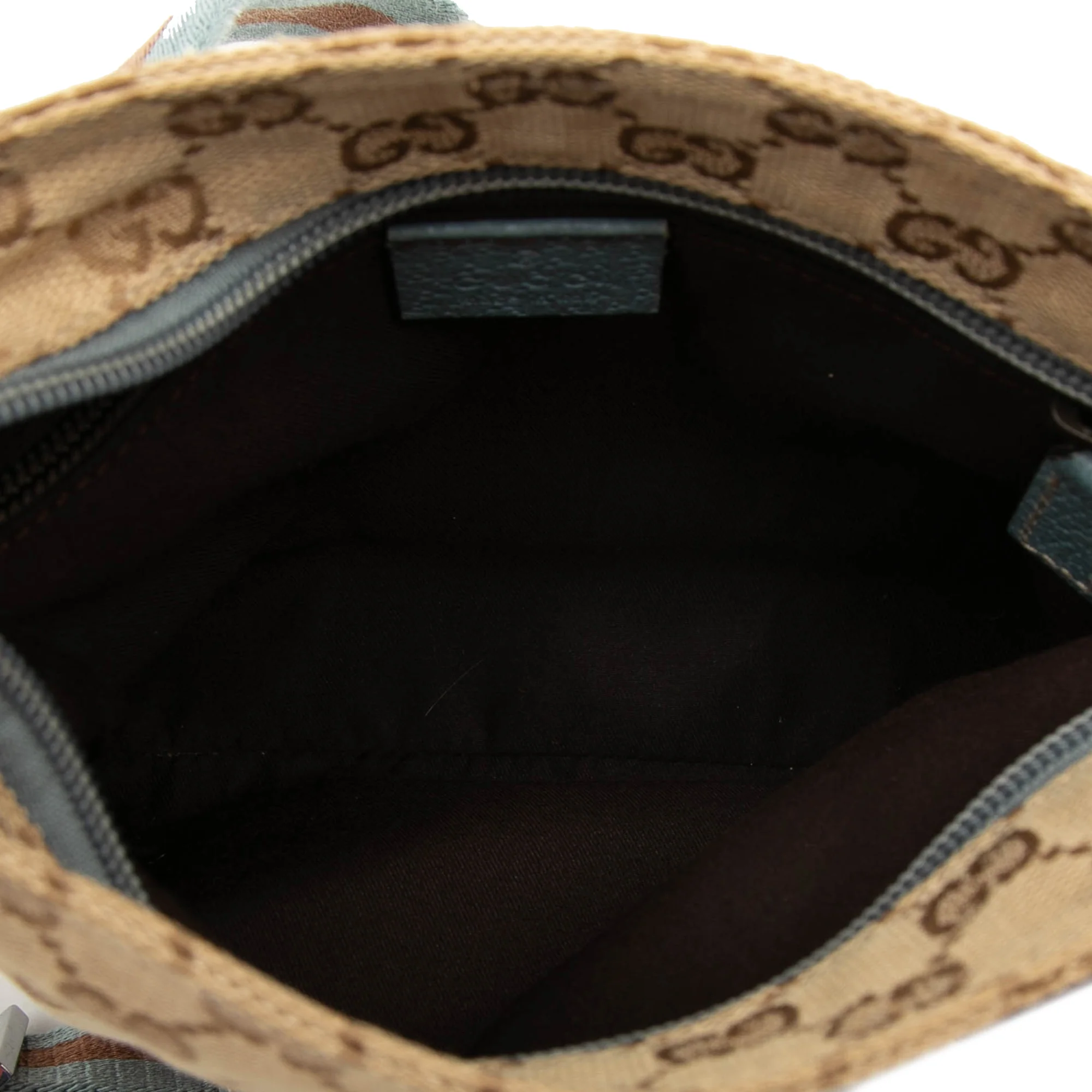 Web Strap Zip Messenger Bag GG Canvas Small - Image 4
