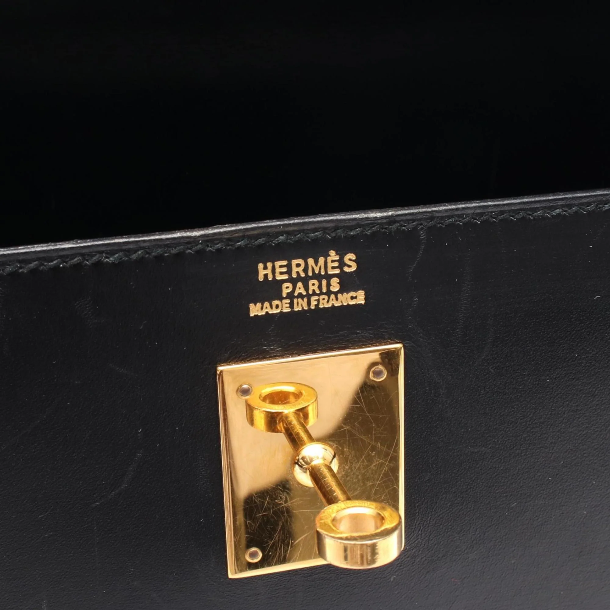 Kelly Handbag Black Box Calf with Gold Hardware 32 - Image 4