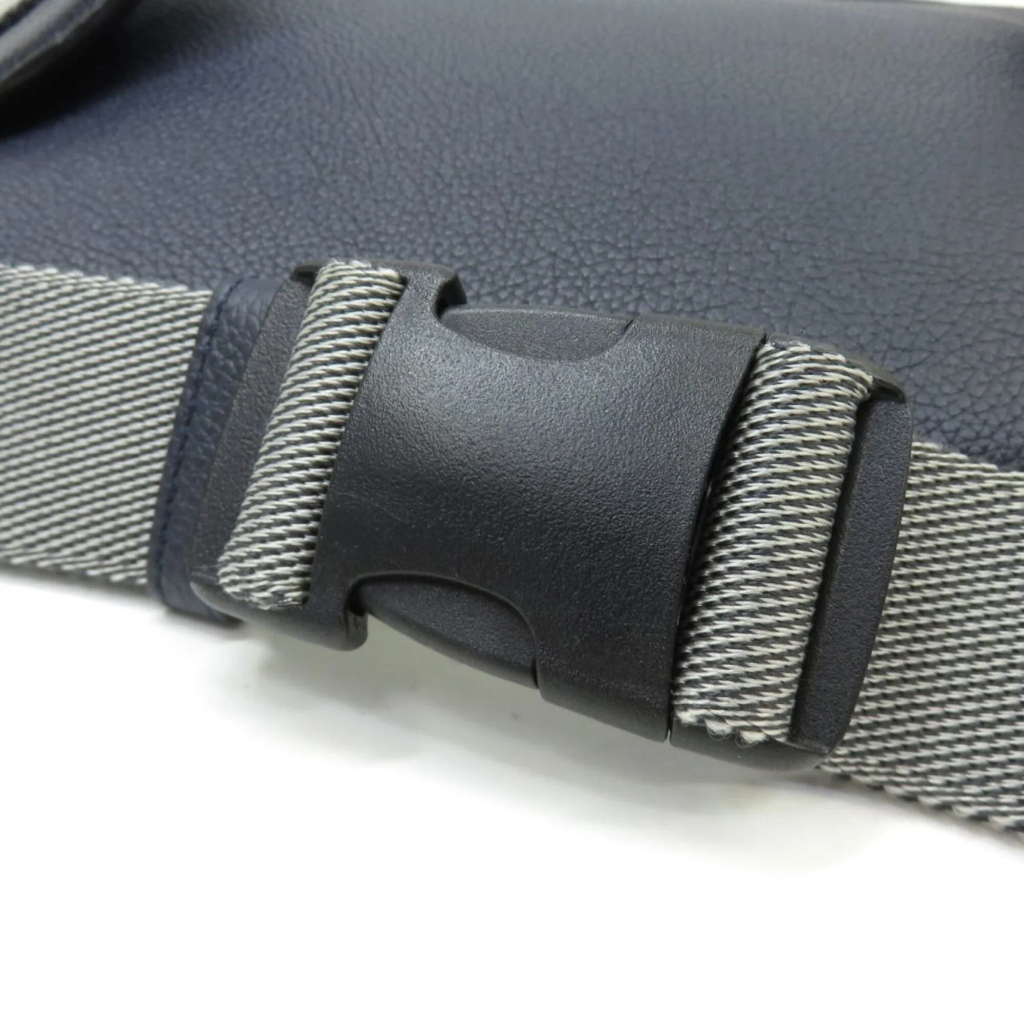 Puzzle Bag Leather Medium - Image 9