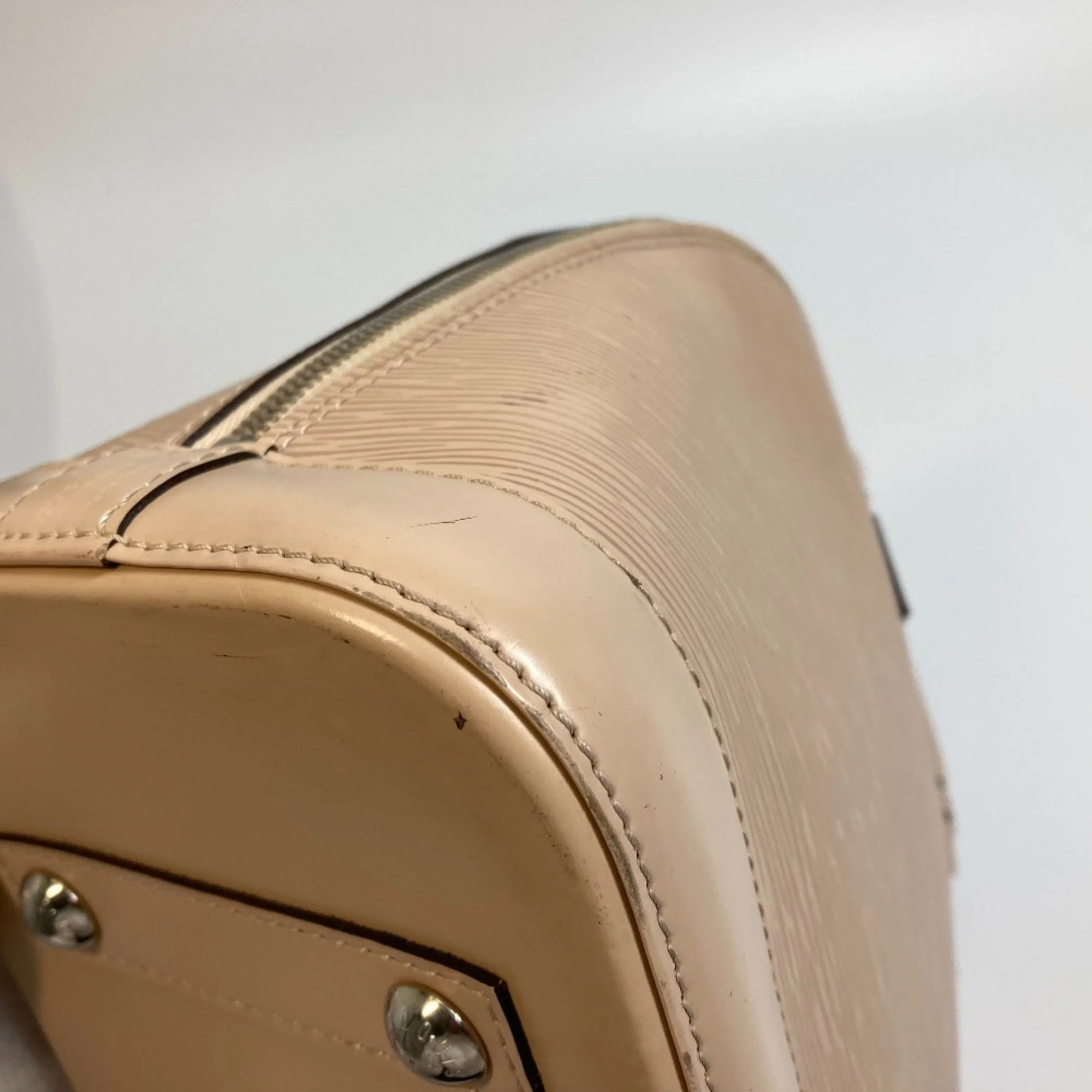 Alma Handbag Epi Leather PM - Image 8