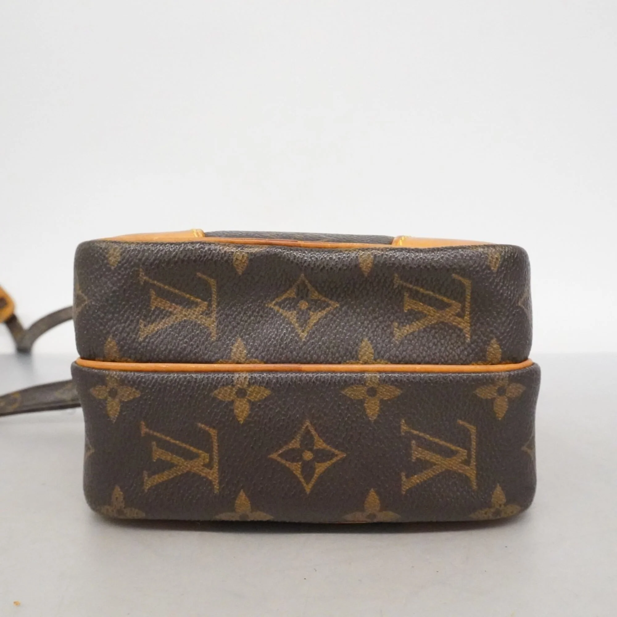 Amazone Bag Monogram Canvas - Image 3