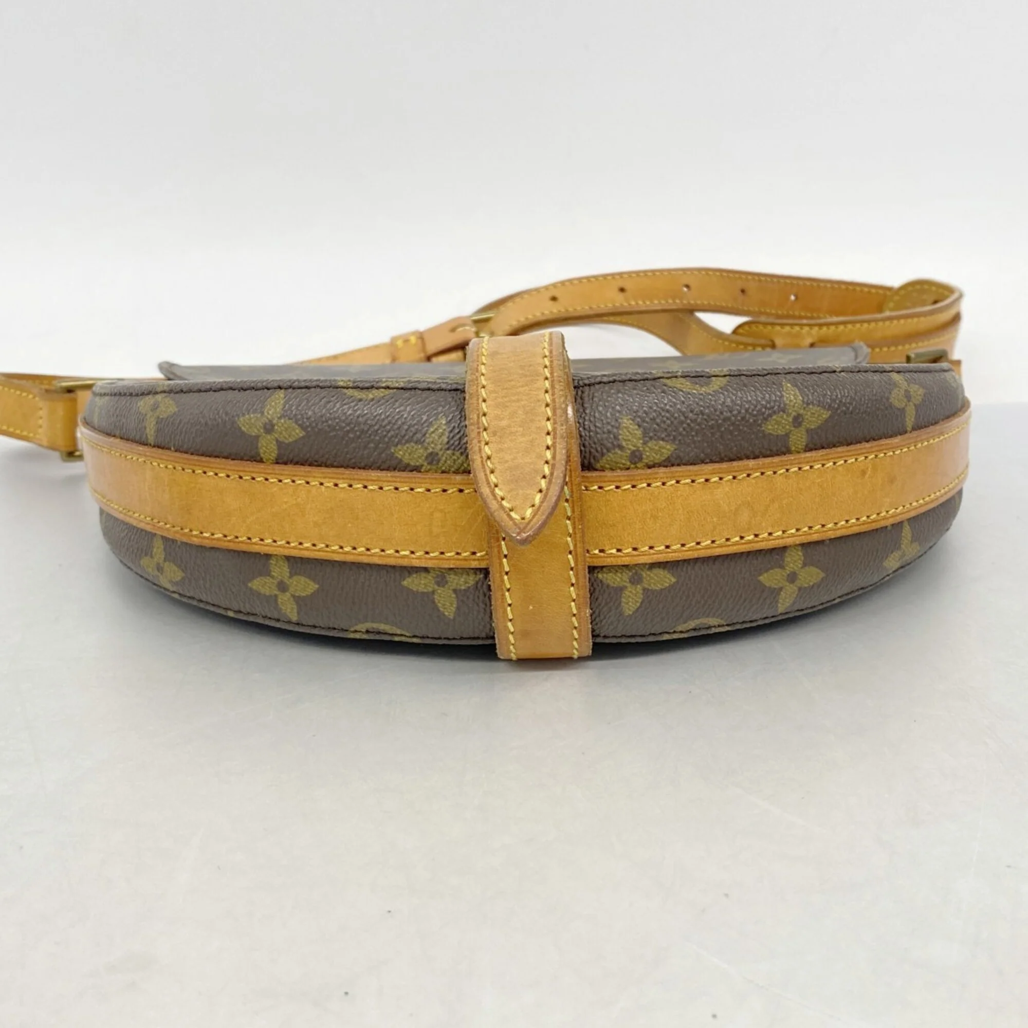 Chantilly Handbag Monogram Canvas GM - Image 3