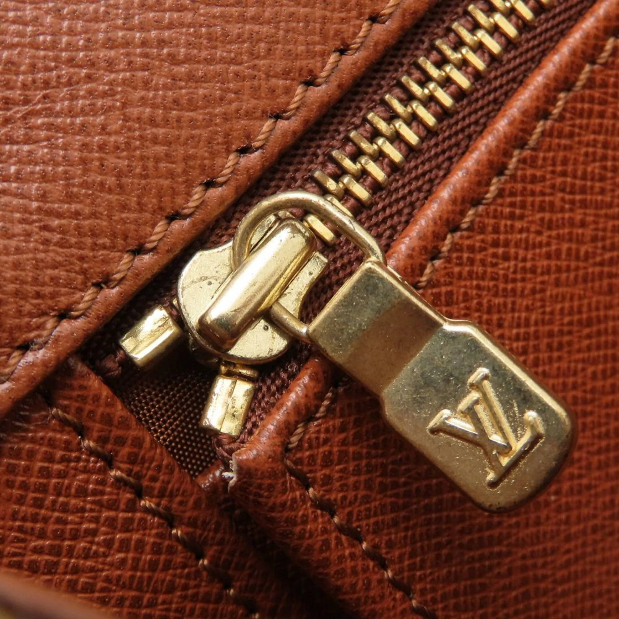 Dame Pochette Monogram Canvas GM - Image 8