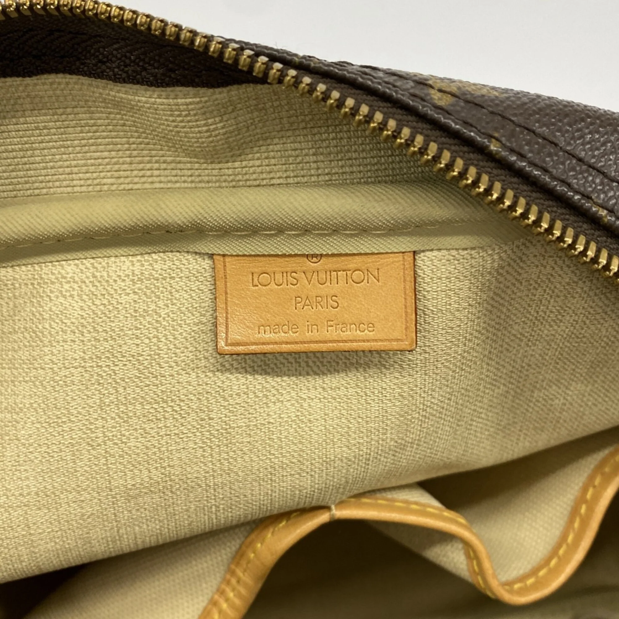 Deauville Handbag Monogram Canvas - Image 5