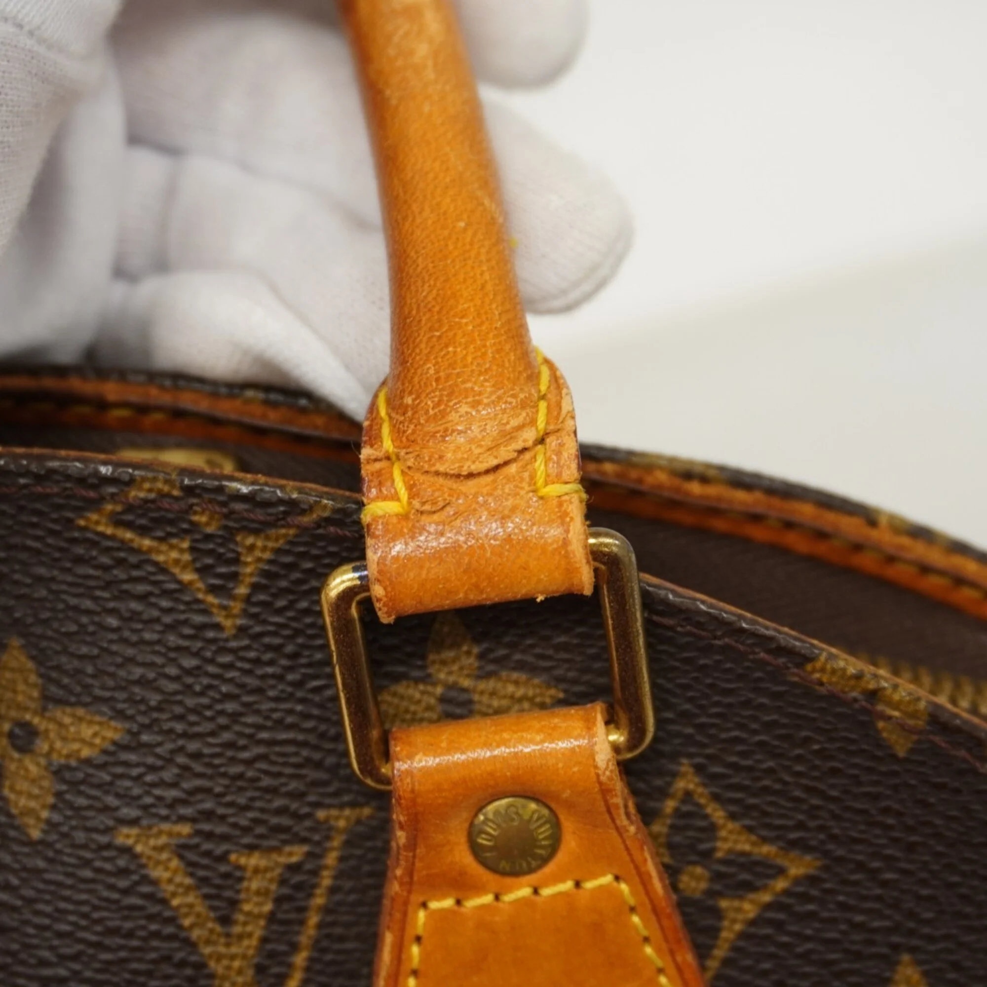 Ellipse Bag Monogram Canvas PM - Image 9