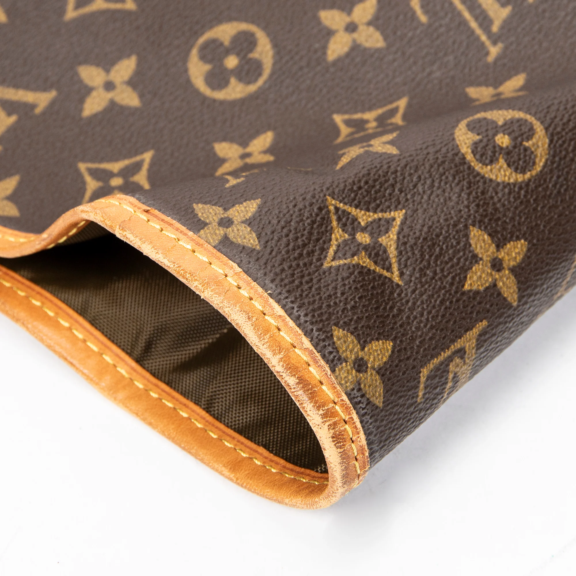 Garment Cover Monogram Canvas - Image 8