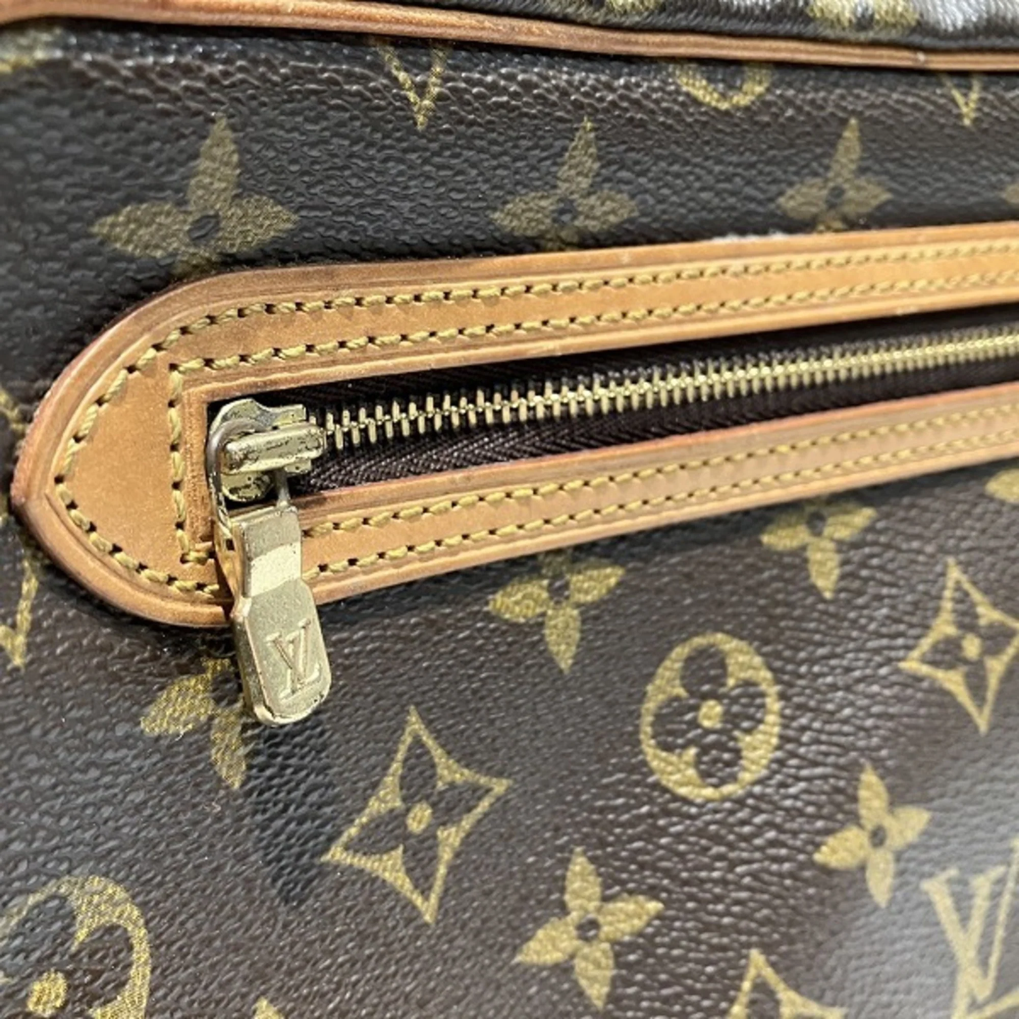 Marly Dragonne Clutch Monogram Canvas GM - Image 9