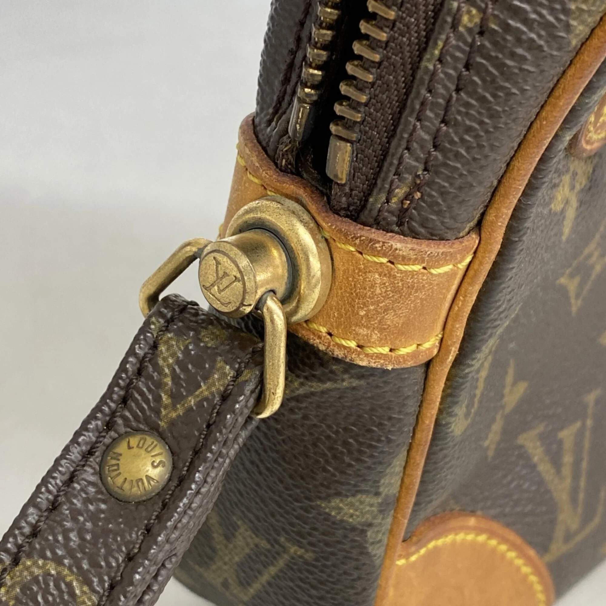 Marly Dragonne Clutch Monogram Canvas GM - Image 9