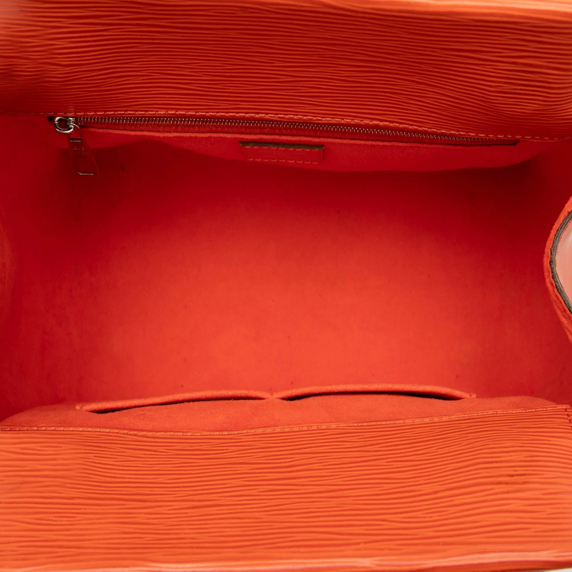 Marly Handbag Epi Leather BB - Image 4