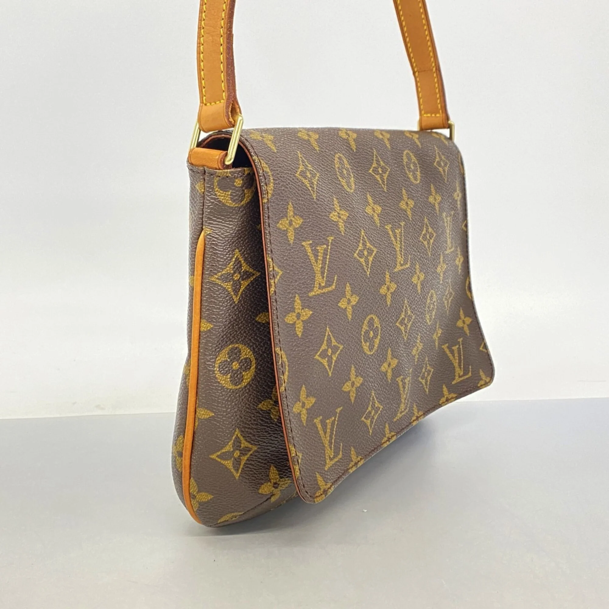 Musette Tango Handbag Monogram Canvas - Image 2