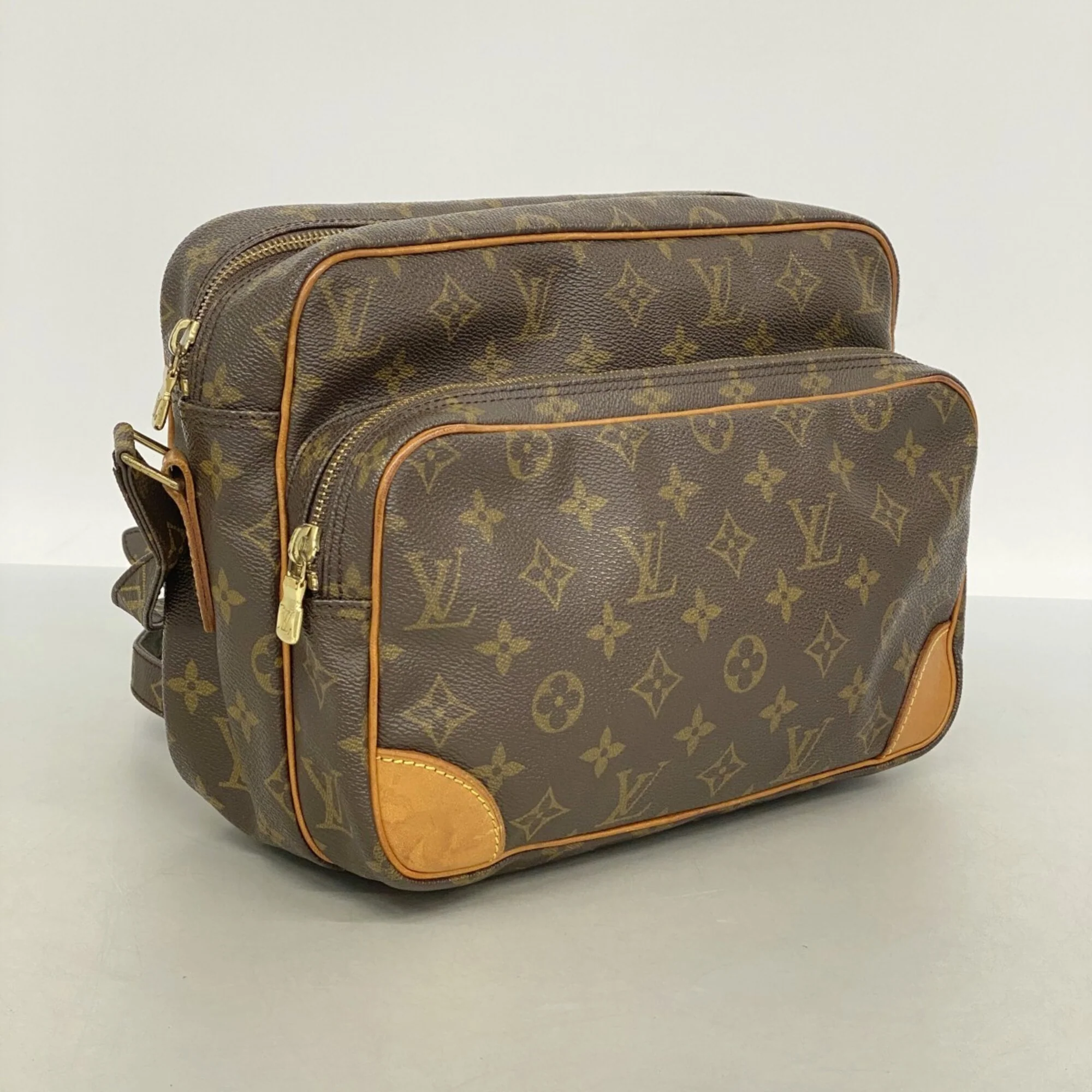 Nil Messenger Bag Monogram Canvas 28 - Image 2