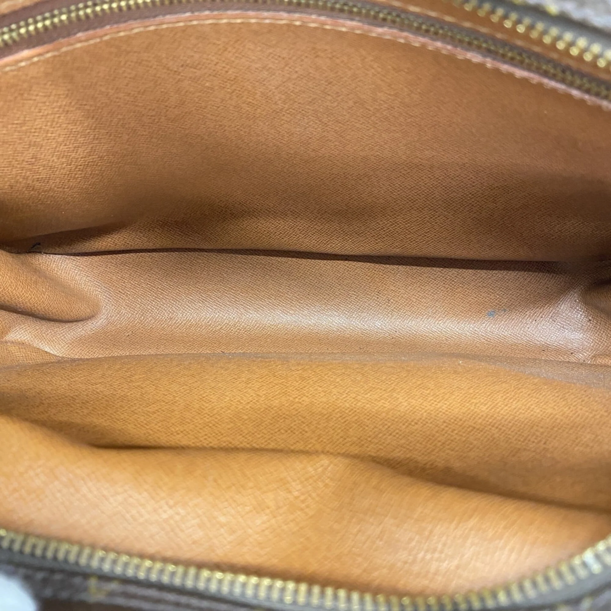 Nil Messenger Bag Monogram Canvas 28 - Image 4