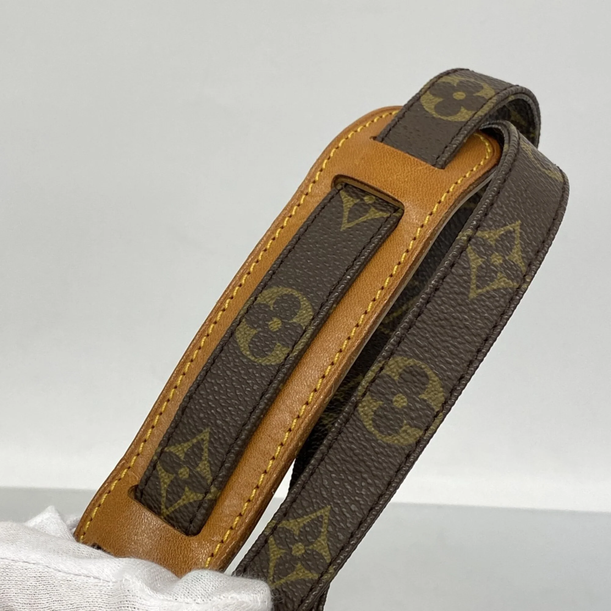 Nil Messenger Bag Monogram Canvas 28 - Image 8