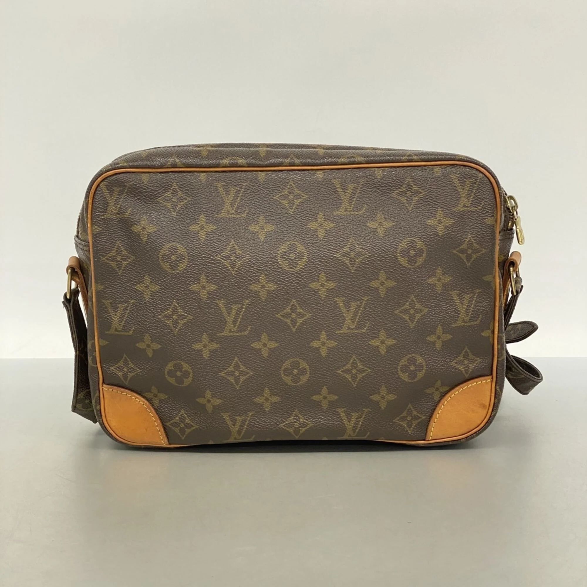 Nil Messenger Bag Monogram Canvas 28 - Image 9