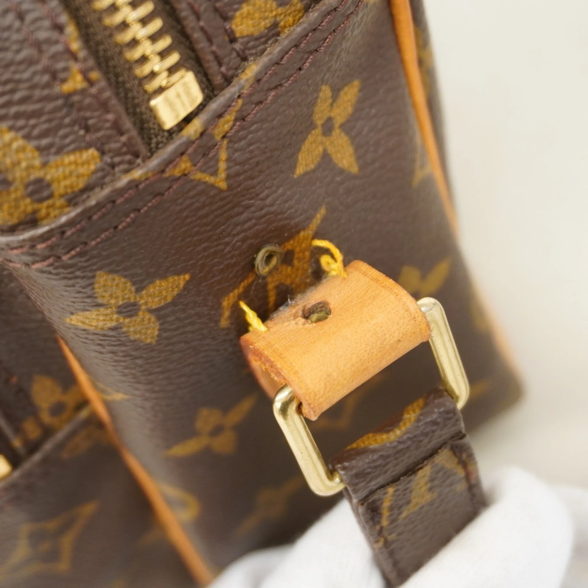 Nil Messenger Bag Monogram Canvas 28 - Image 6