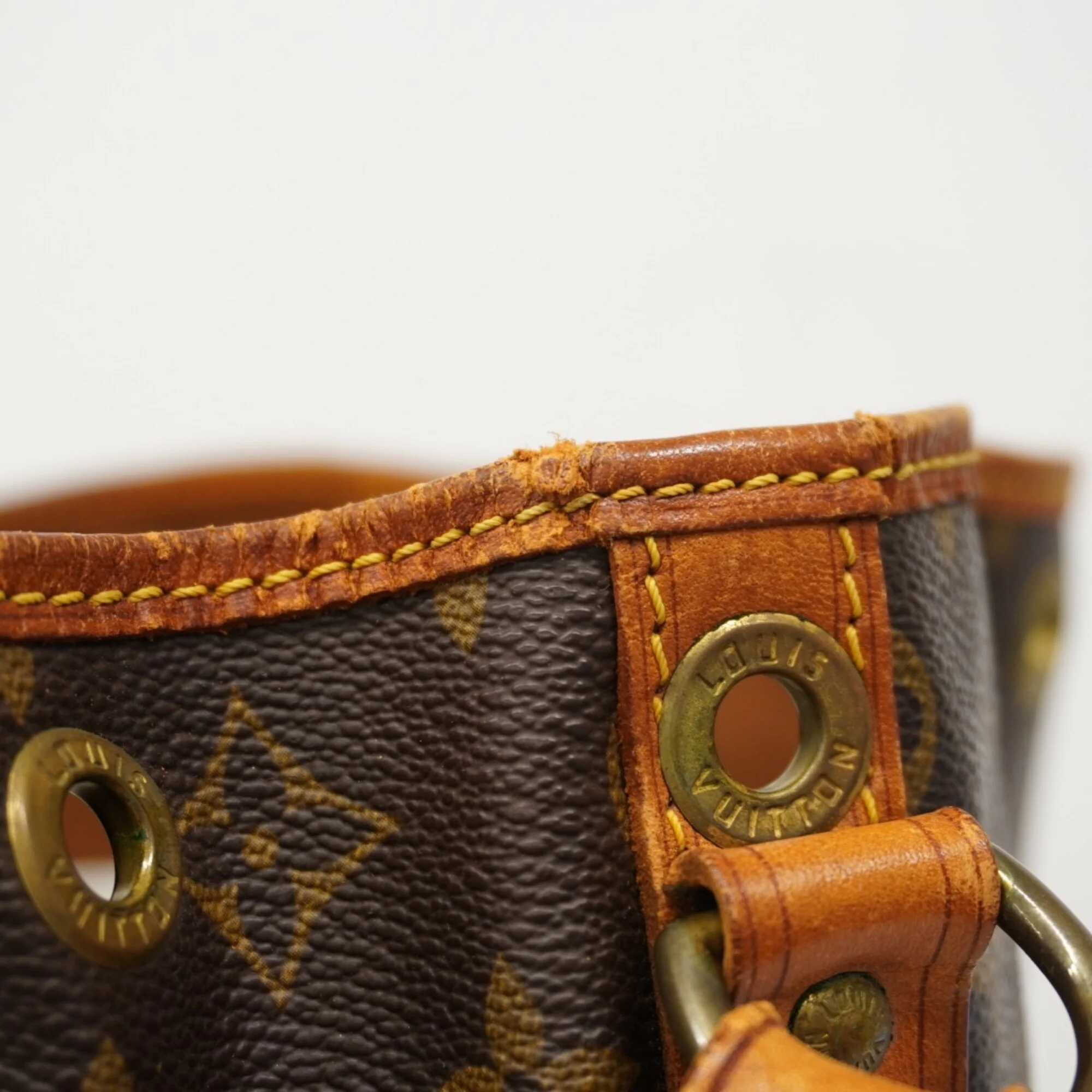 Noe Handbag Monogram Canvas Large - Image 7