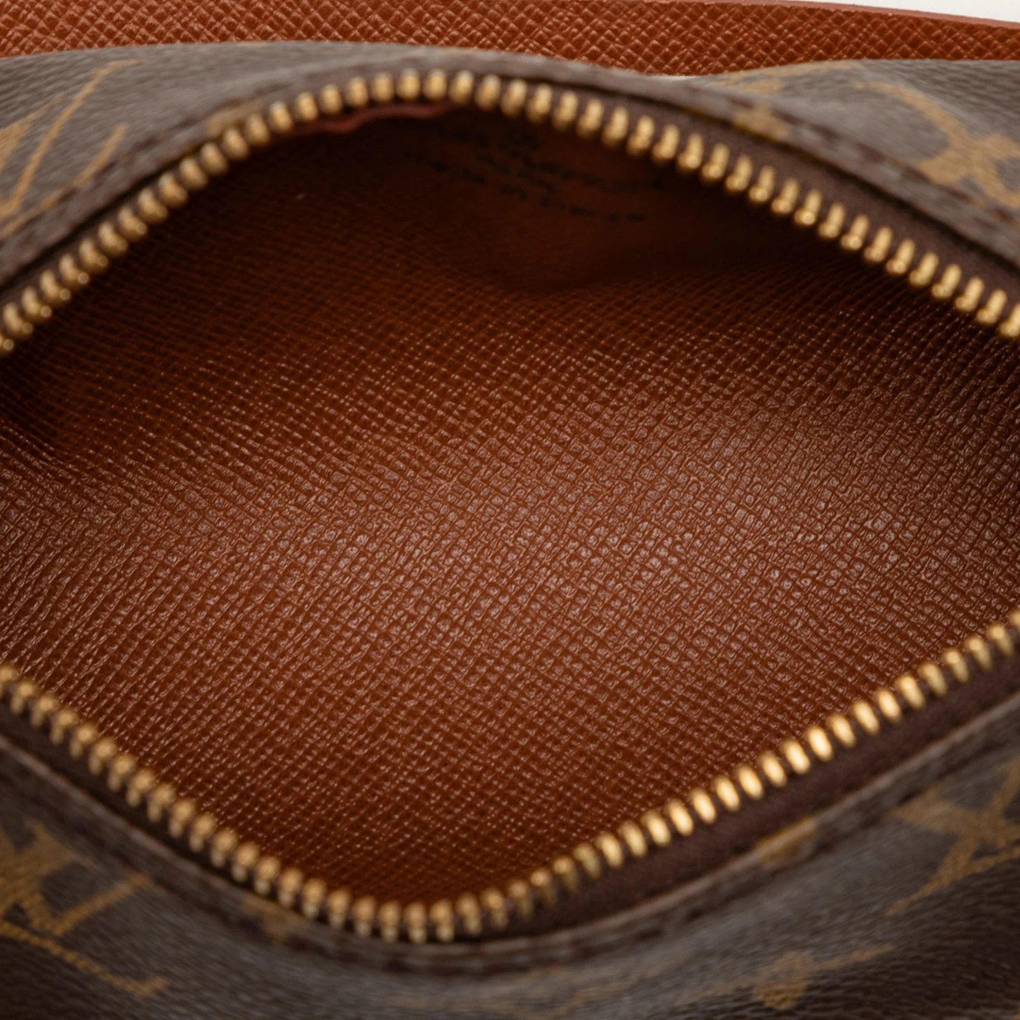 Papillon Pochette Monogram Canvas Mini - Image 4