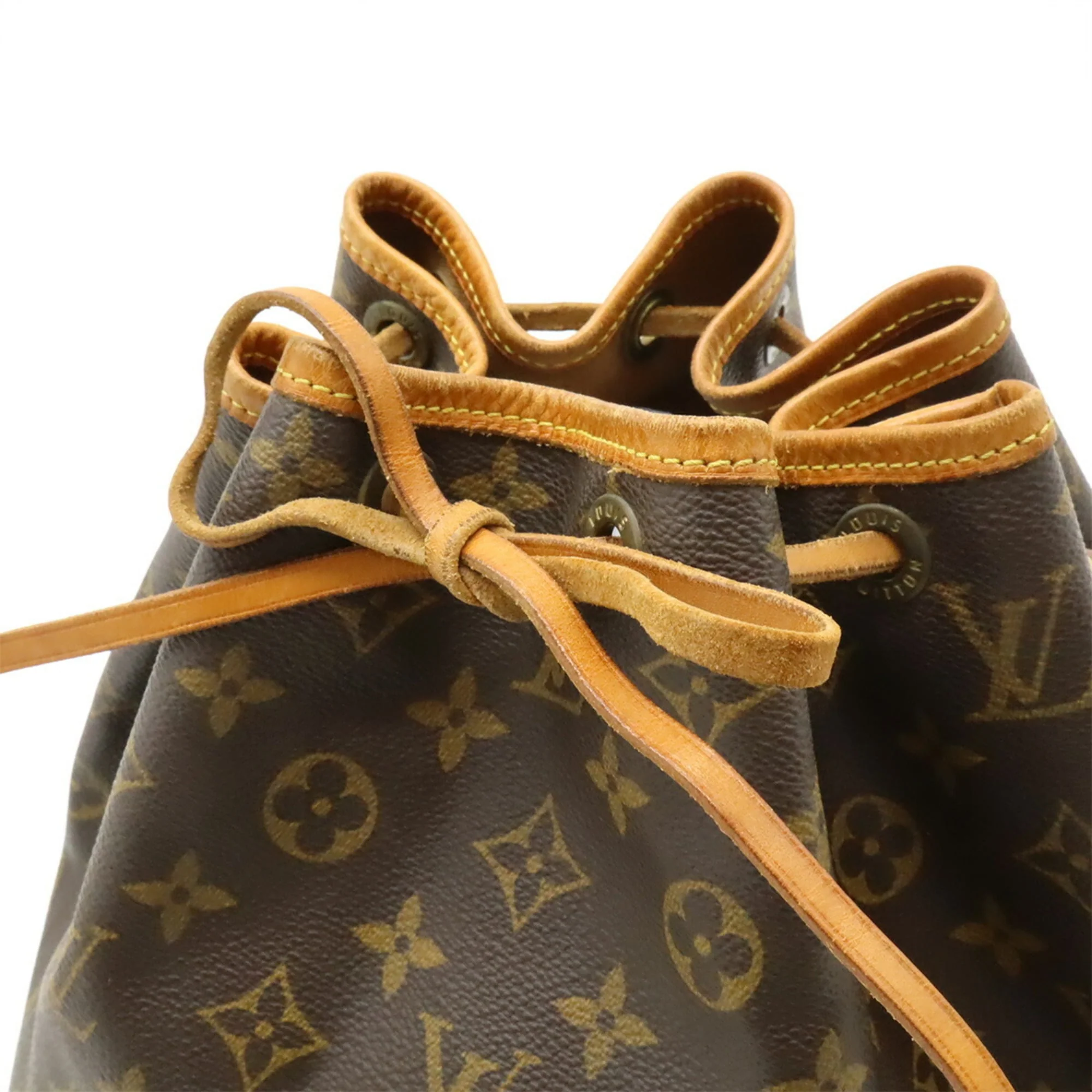Petit Noe Handbag Monogram Canvas - Image 5