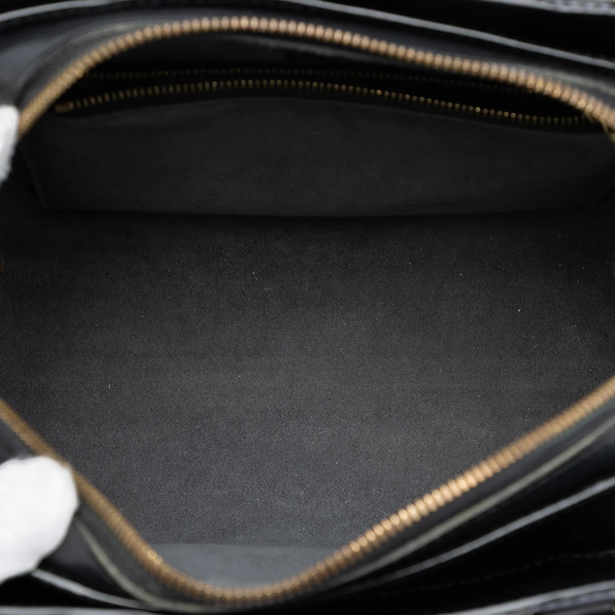 Pont Neuf Handbag Epi Leather PM - Image 4