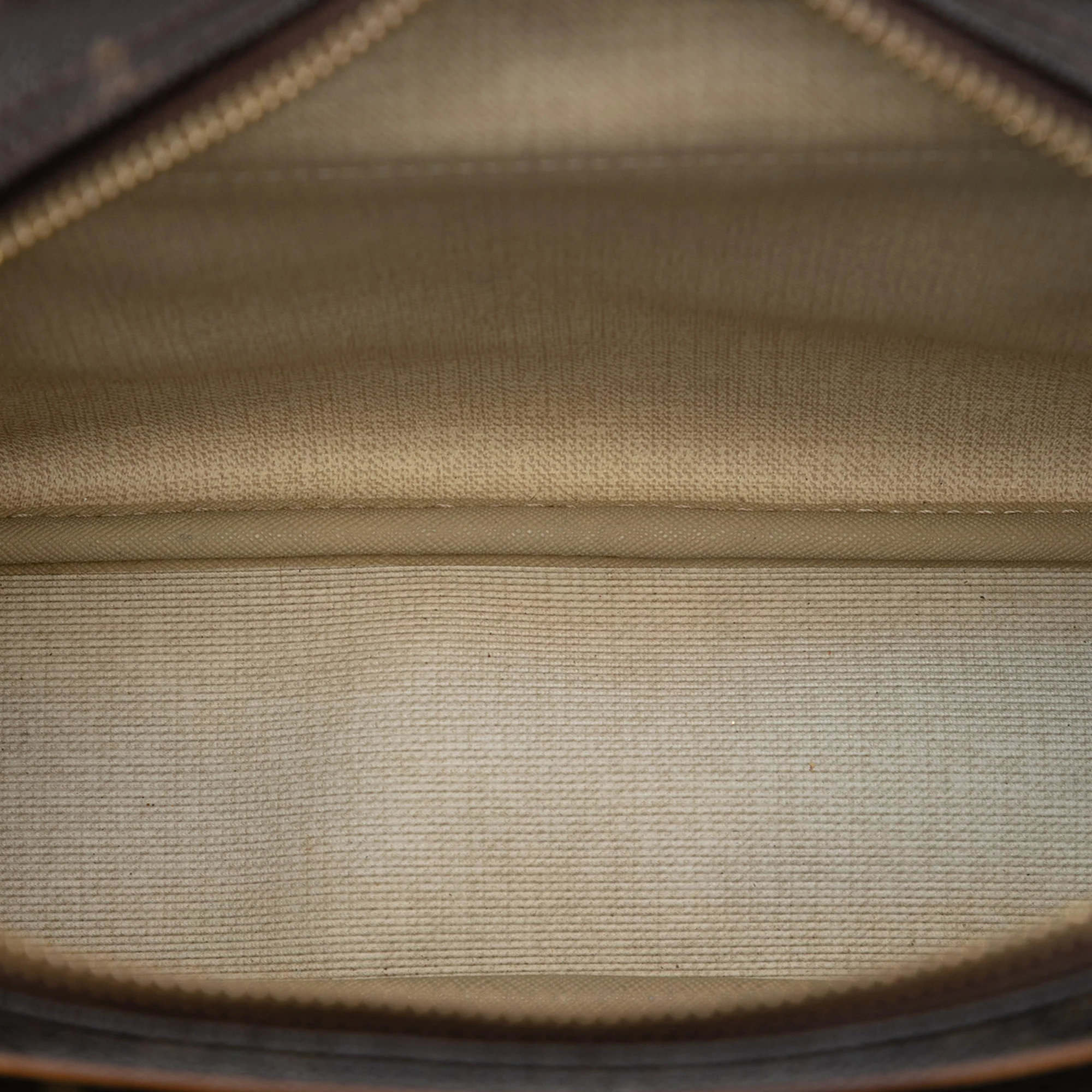 Reporter Bag Monogram Canvas PM - Image 4