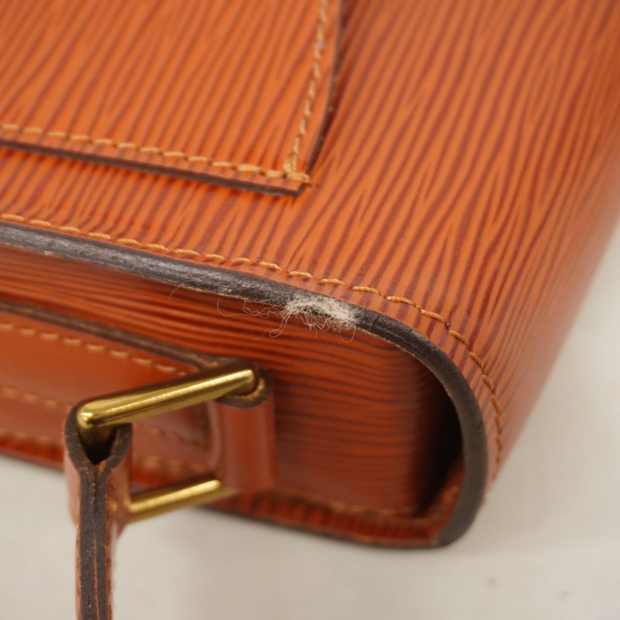 Saint Cloud Handbag Epi Leather GM - Image 7