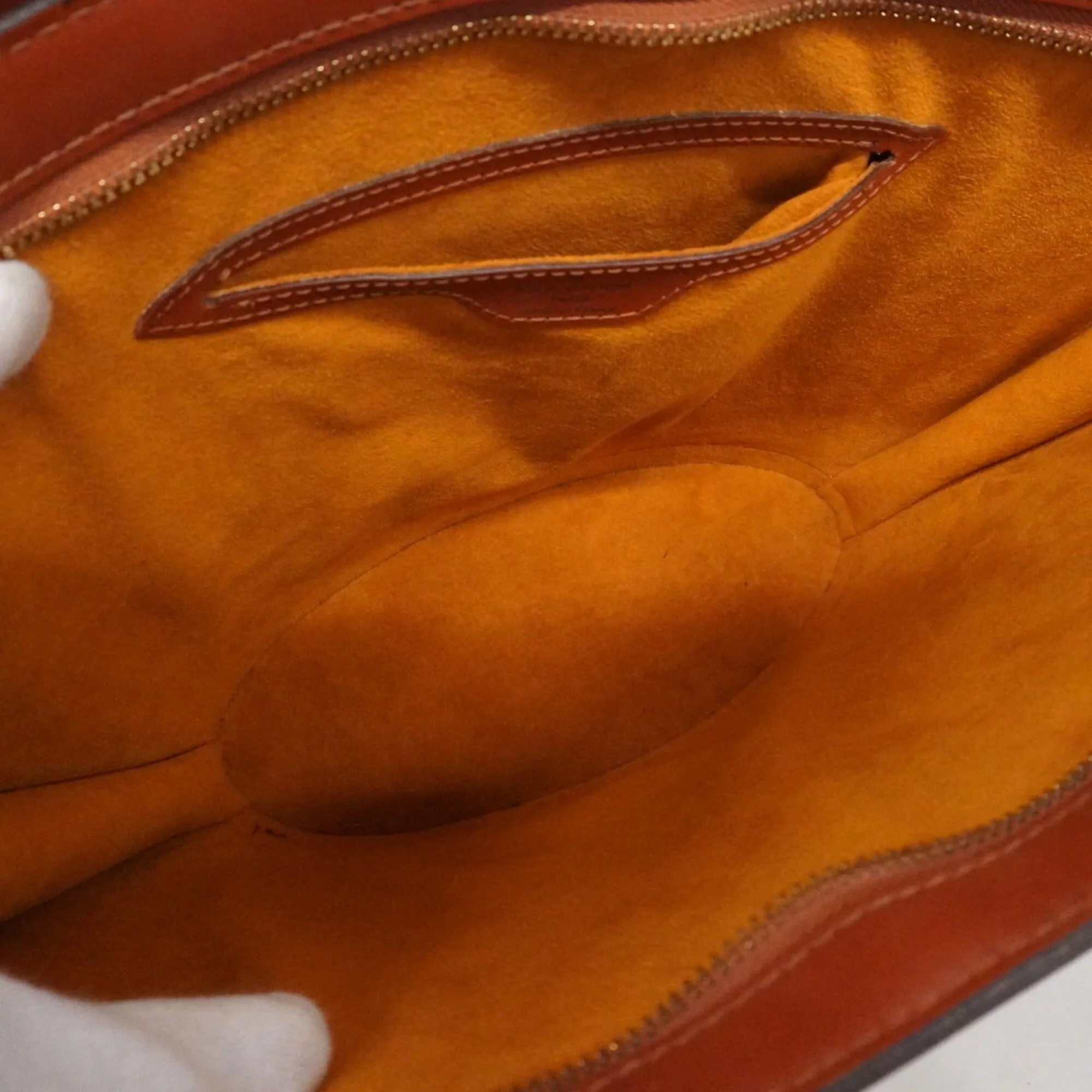 Saint Jacques Handbag Epi Leather PM - Image 4