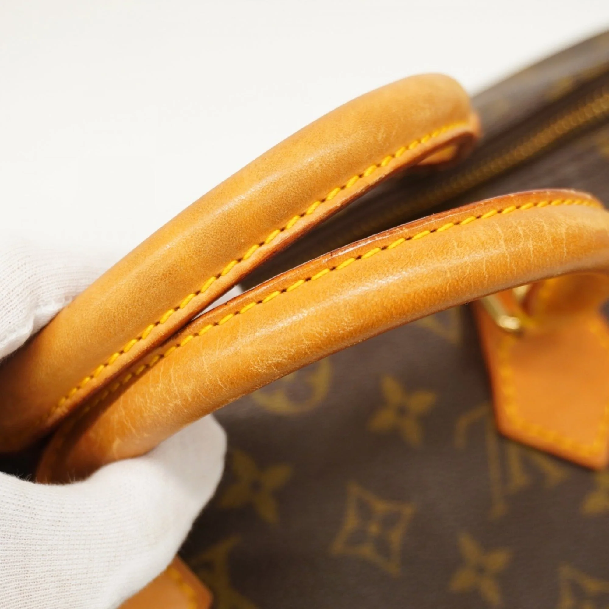Speedy Handbag Monogram Canvas 30 - Image 9