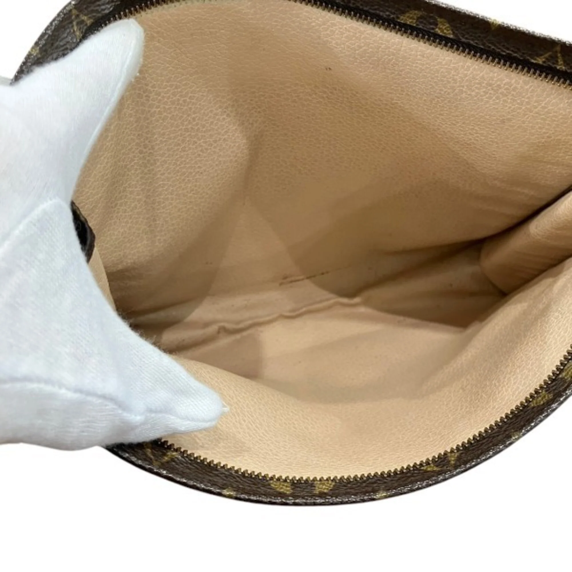 Toiletry Pouch Monogram Canvas 26 - Image 5