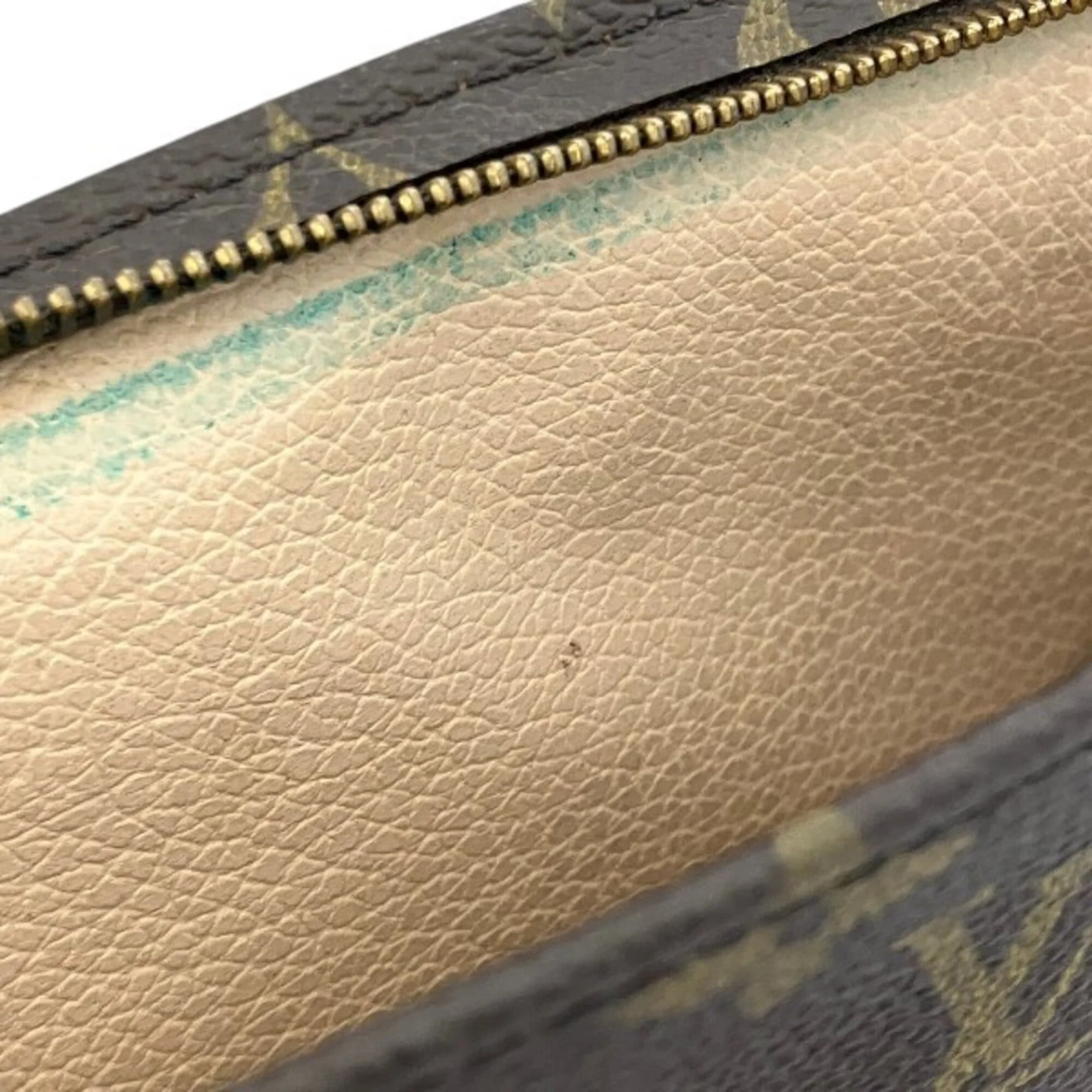 Toiletry Pouch Monogram Canvas 26 - Image 9