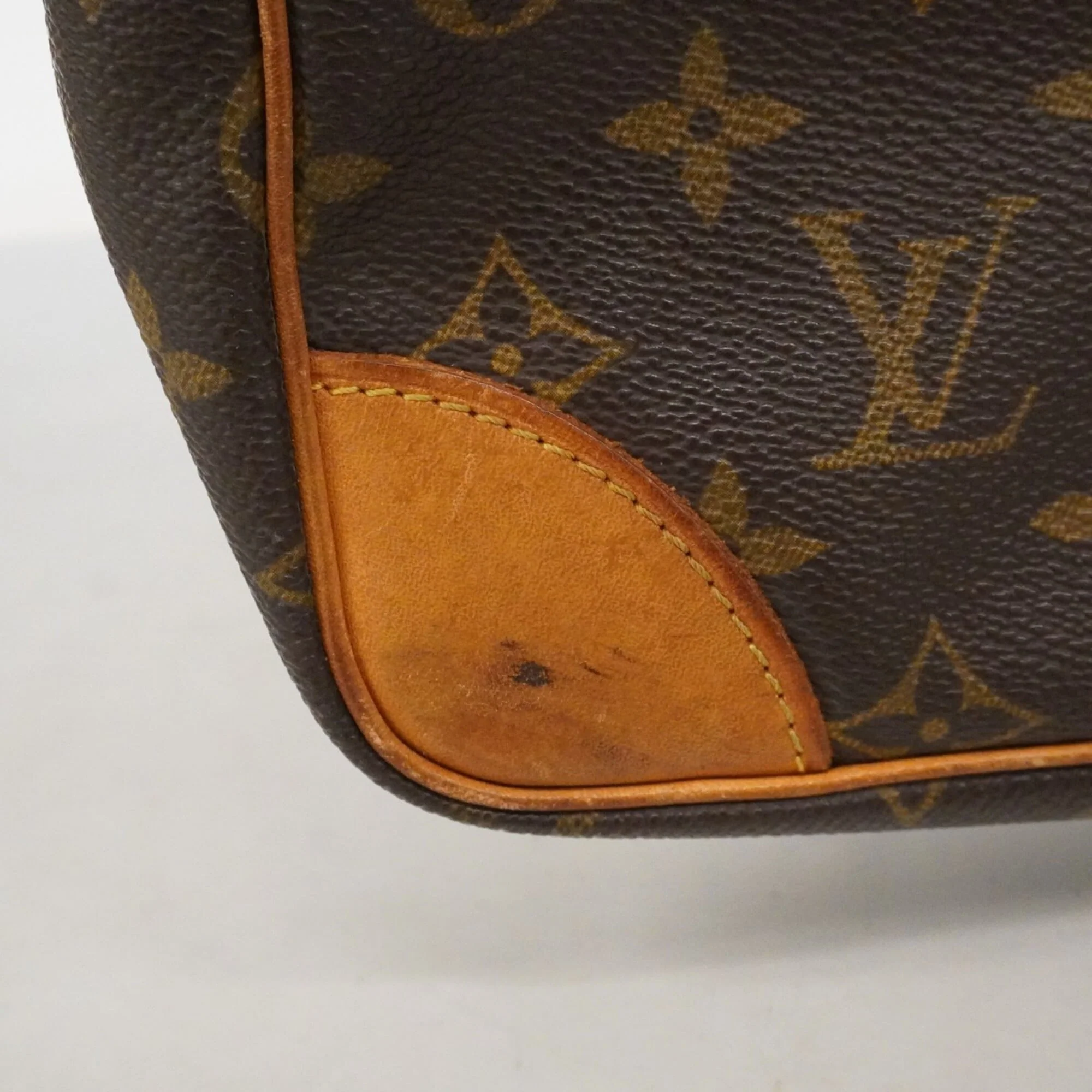 Trocadero Handbag Monogram Canvas 27 - Image 7