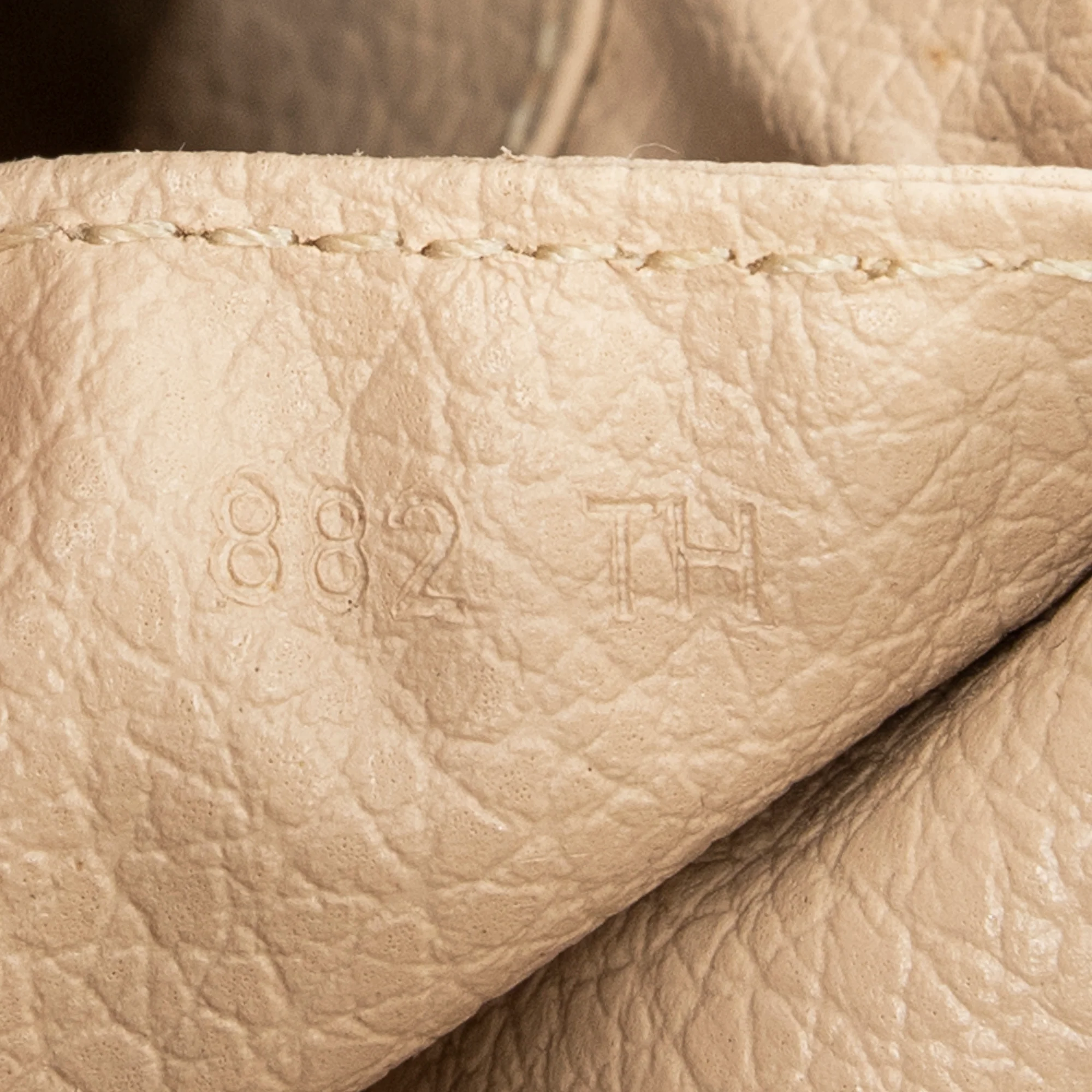 Trousse Toiletry Pouch Monogram Canvas 23 - Image 10
