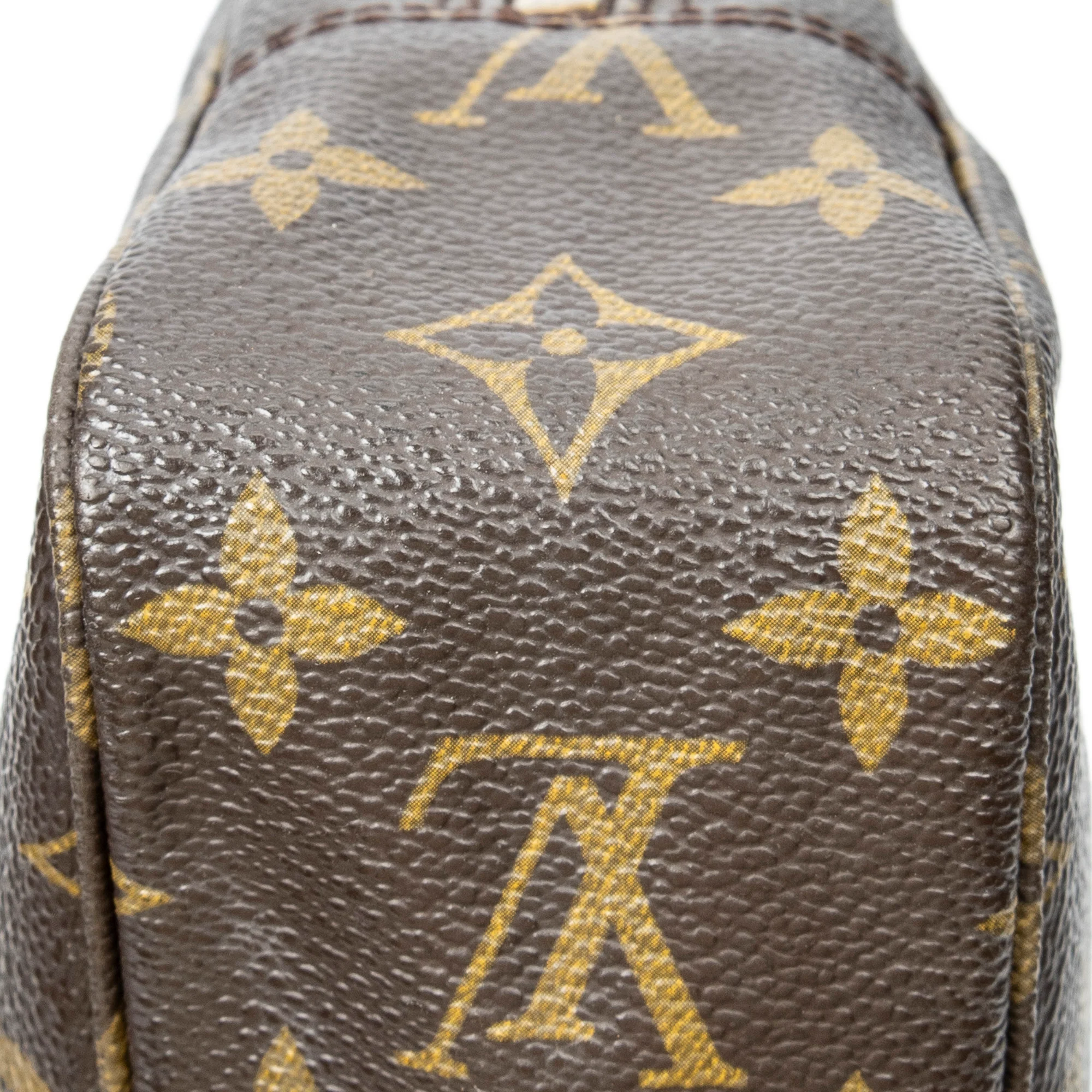 Trousse Toiletry Pouch Monogram Canvas 23 - Image 8