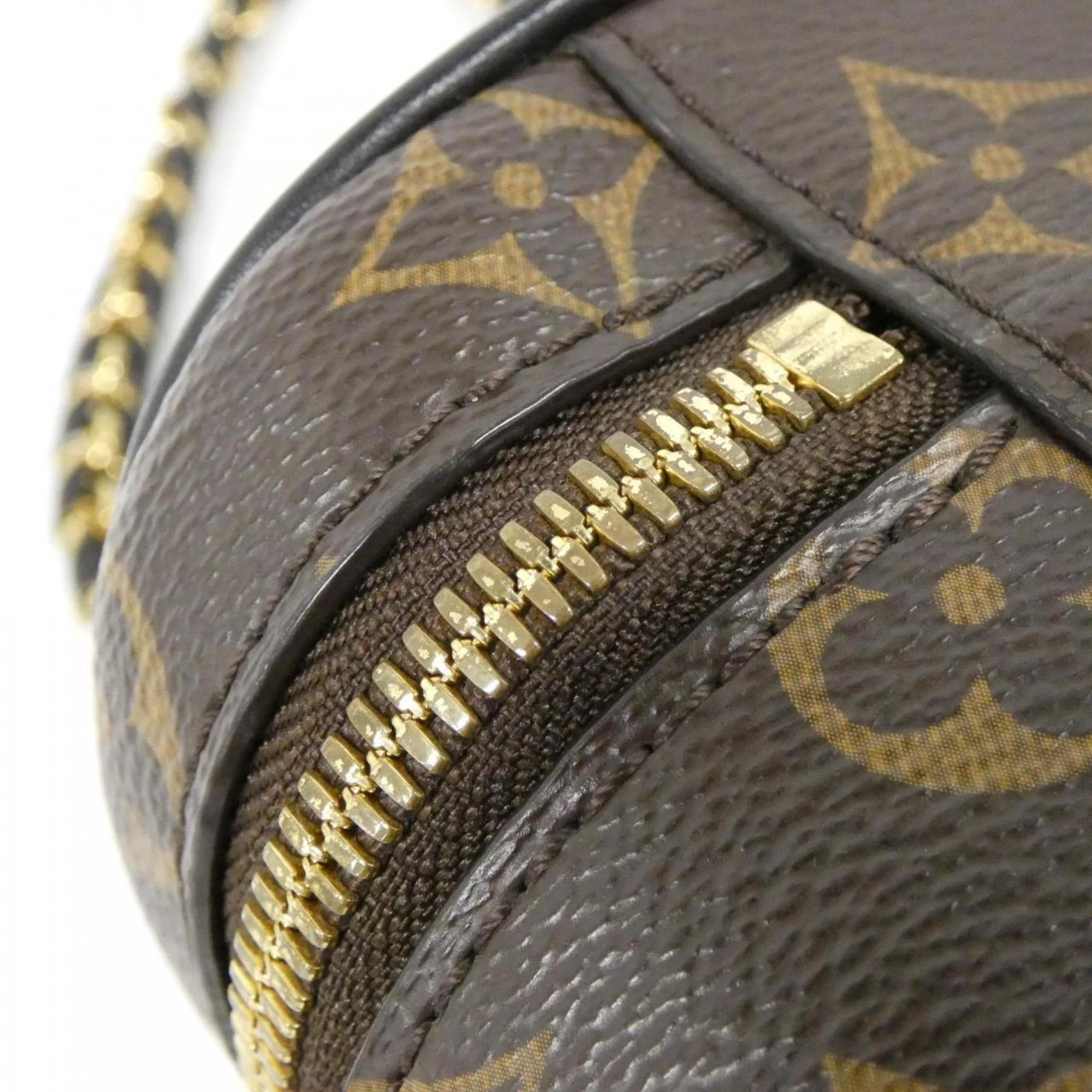 Vanity Handbag Reverse Monogram Canvas PM - Image 6